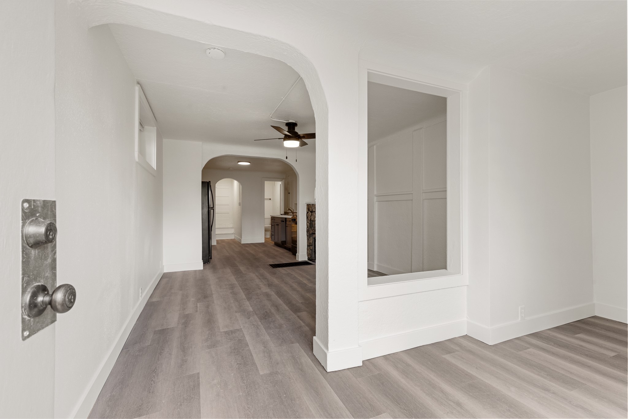 925 W Woolman Street Property Photo 3