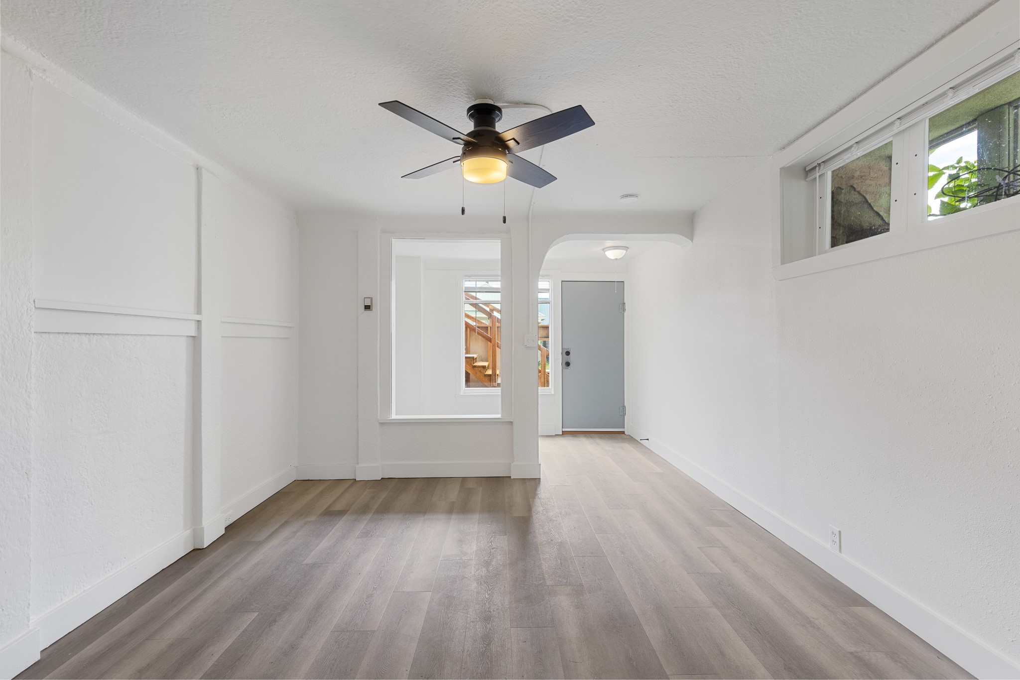 925 W Woolman Street Property Photo 4