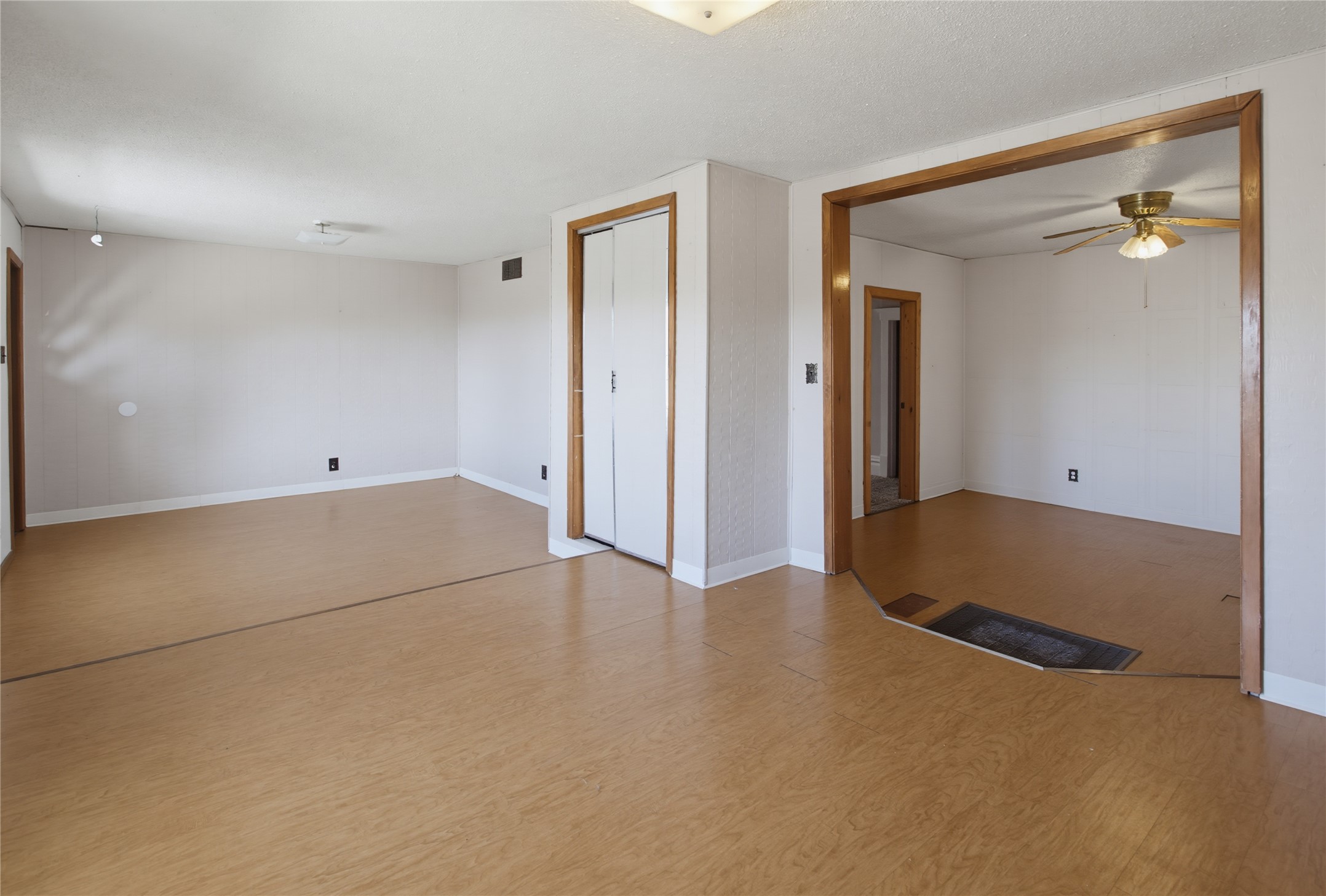 925 W Woolman Street Property Photo 17