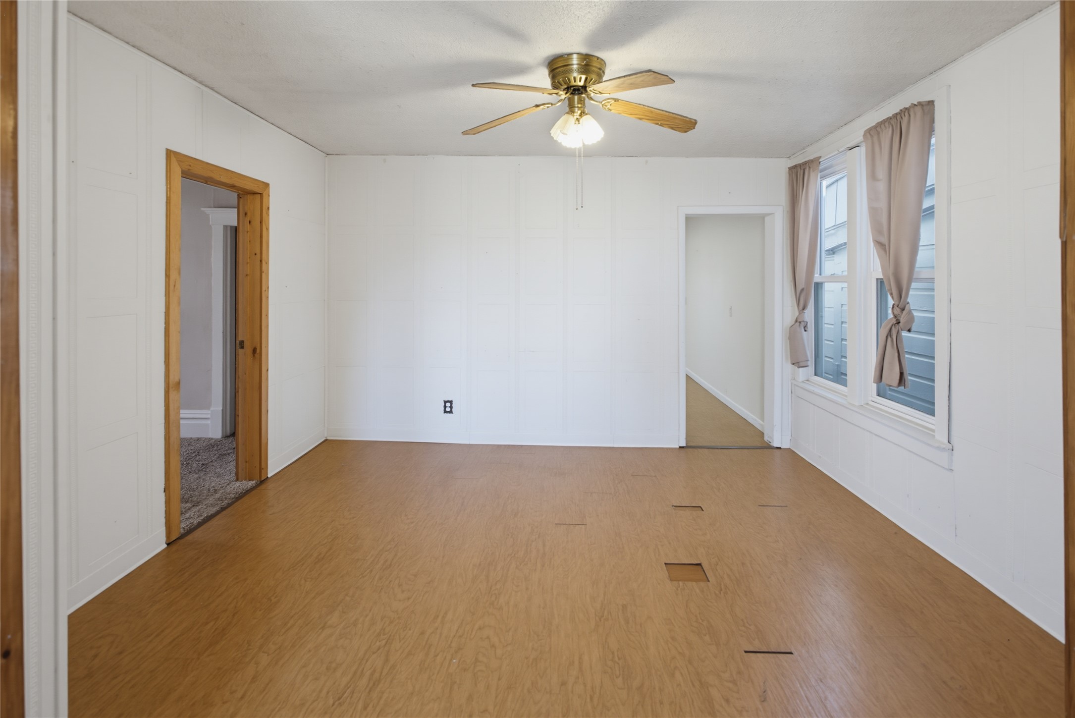 925 W Woolman Street Property Photo 20