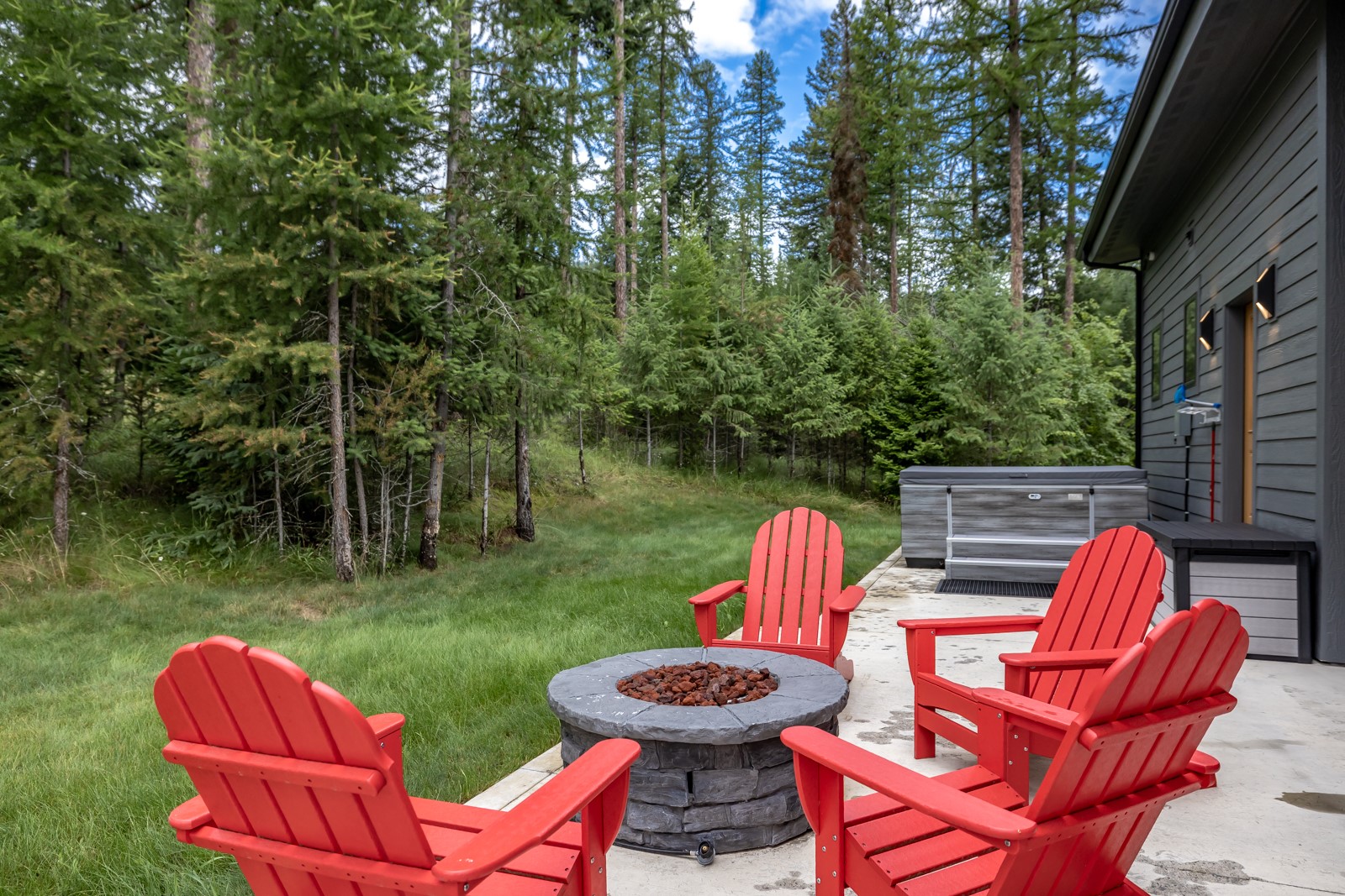 300 Haugen Heights Property Photo 14