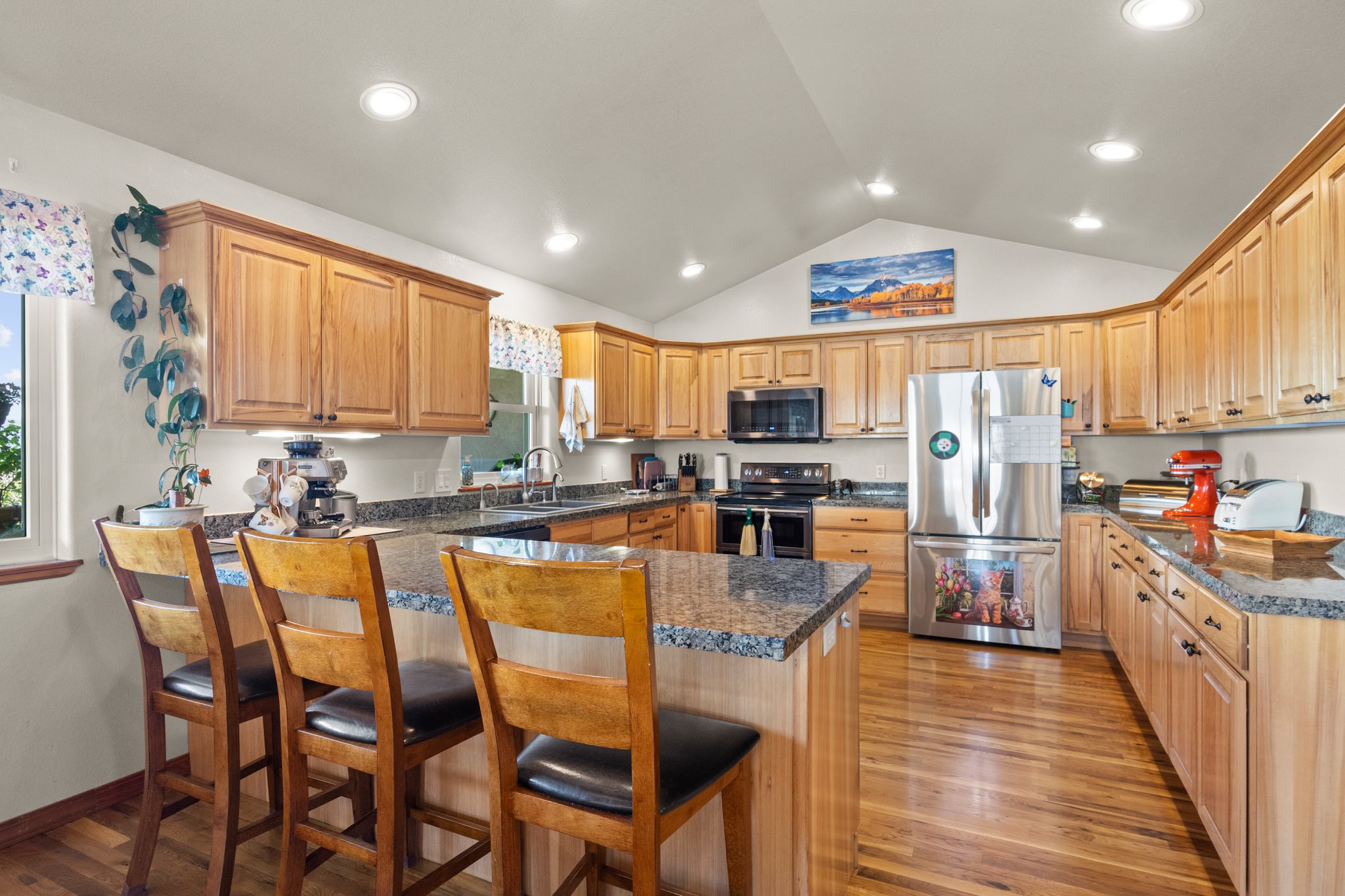 4561 Hillcrest Court Property Photo 11