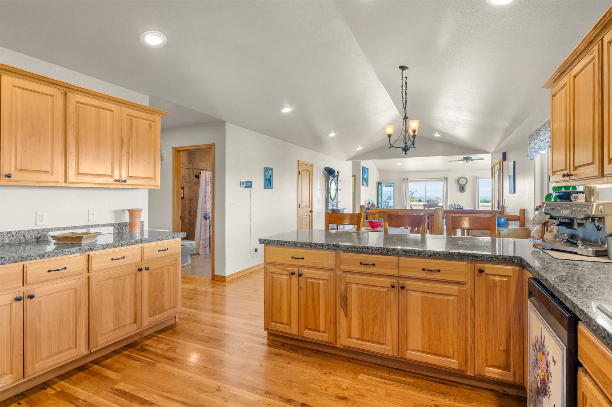 4561 Hillcrest Court Property Photo 15