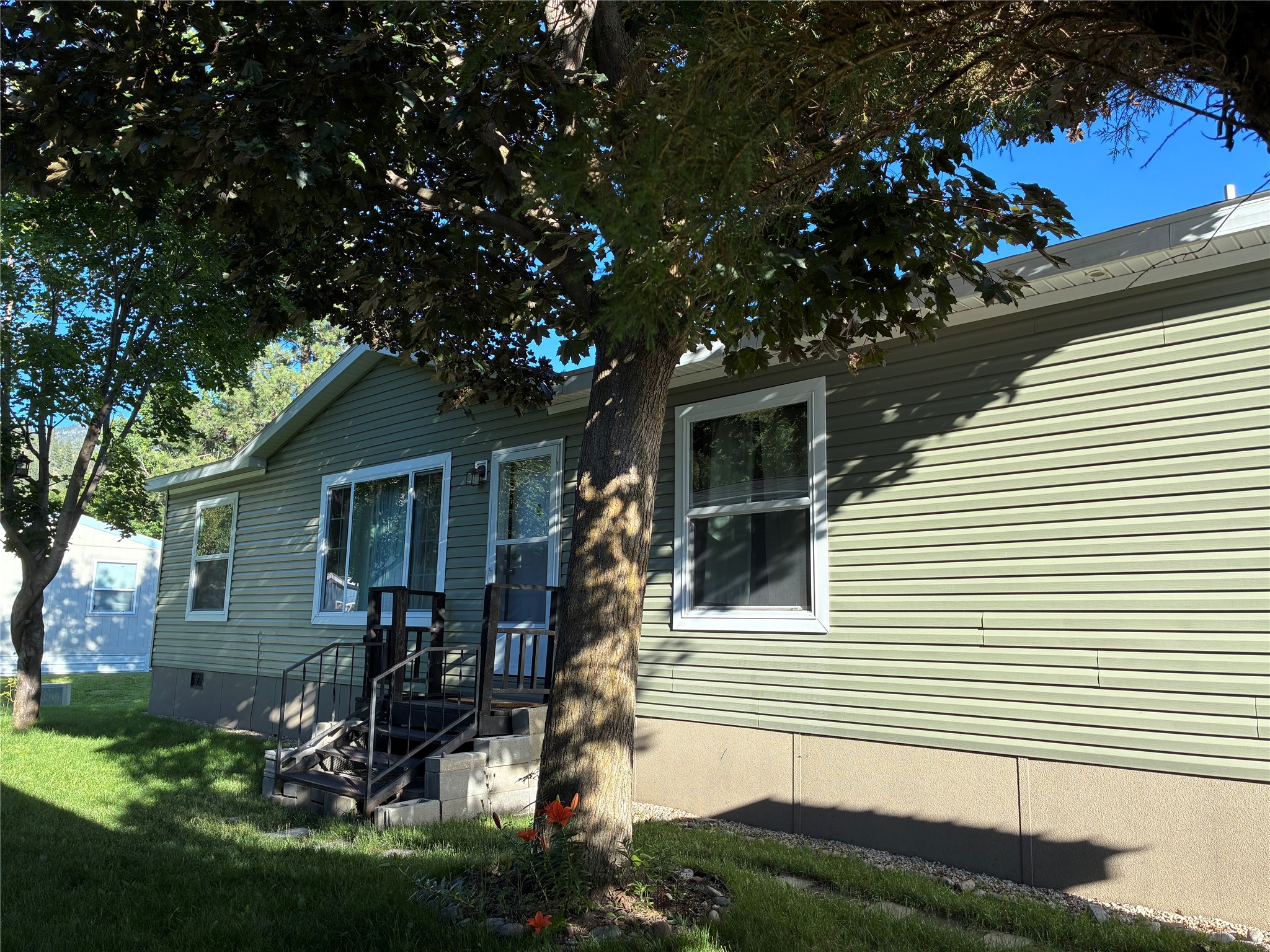 1105 Haaglund Drive Property Photo 1