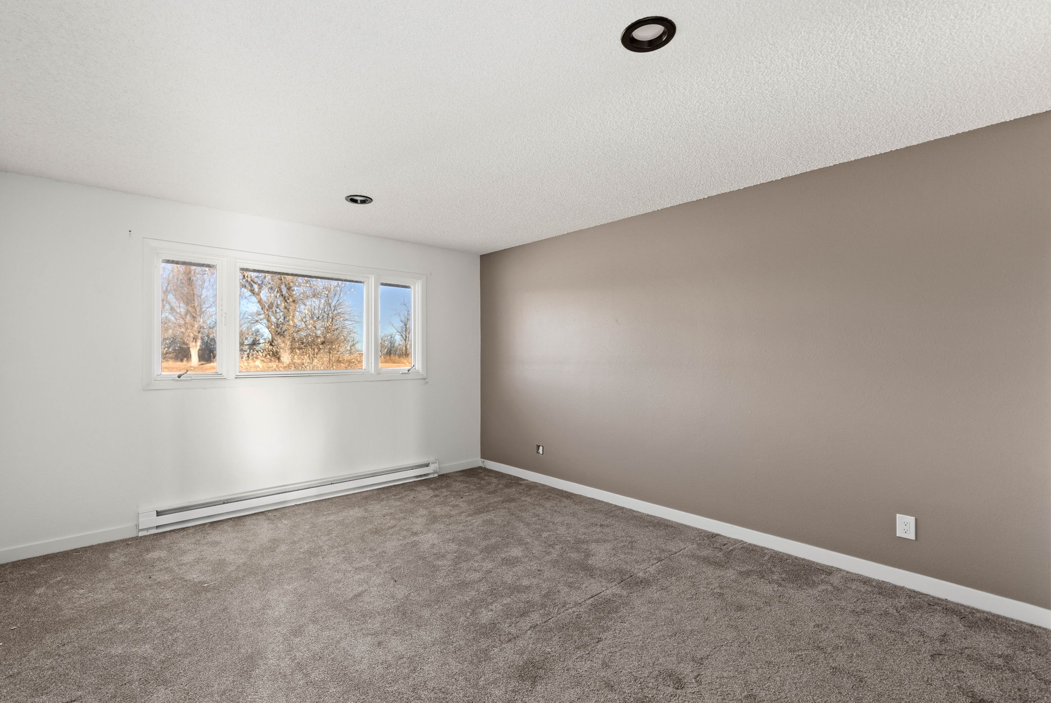650 11th Lane Ne Property Photo 19