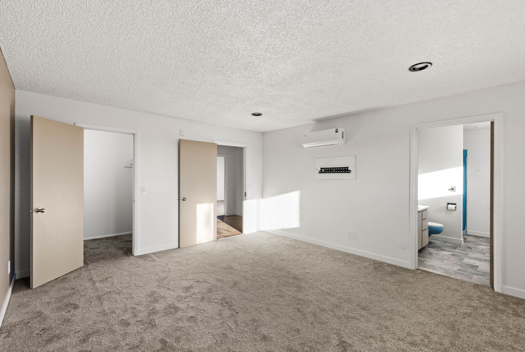 650 11th Lane Ne Property Photo 24