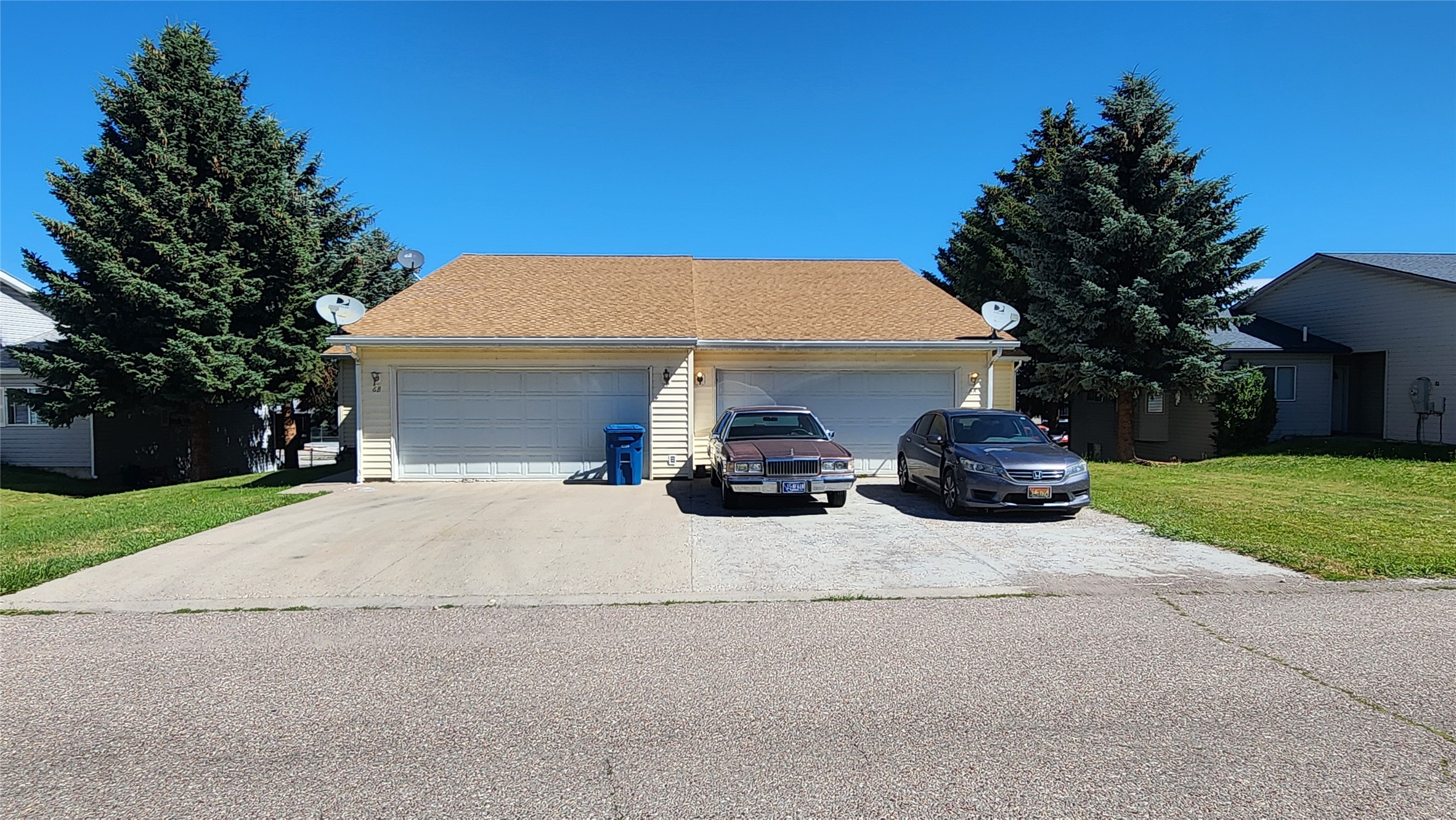 6 A Avenue A & B Property Photo 2