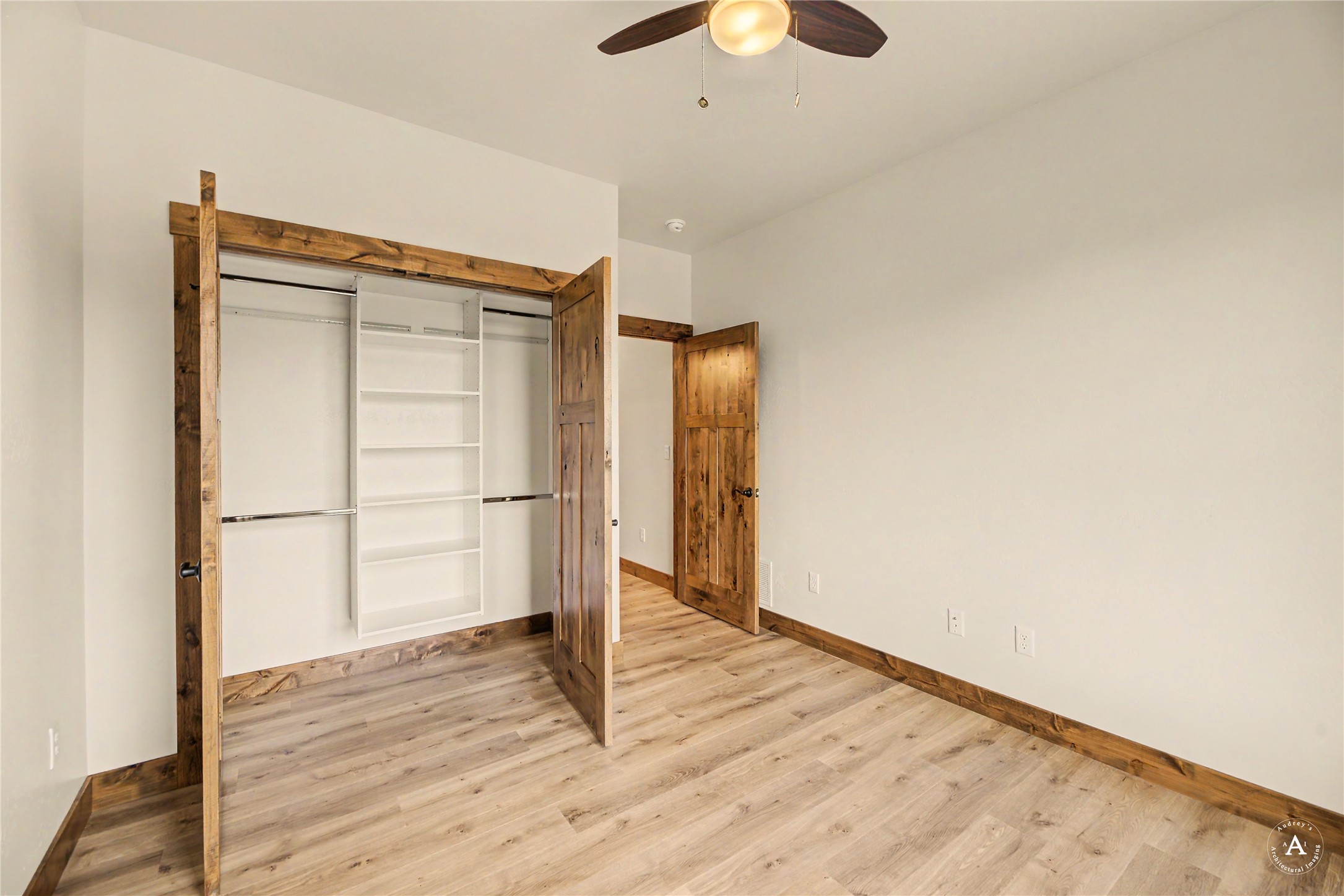 7175 Jenroe Drive Property Photo 21