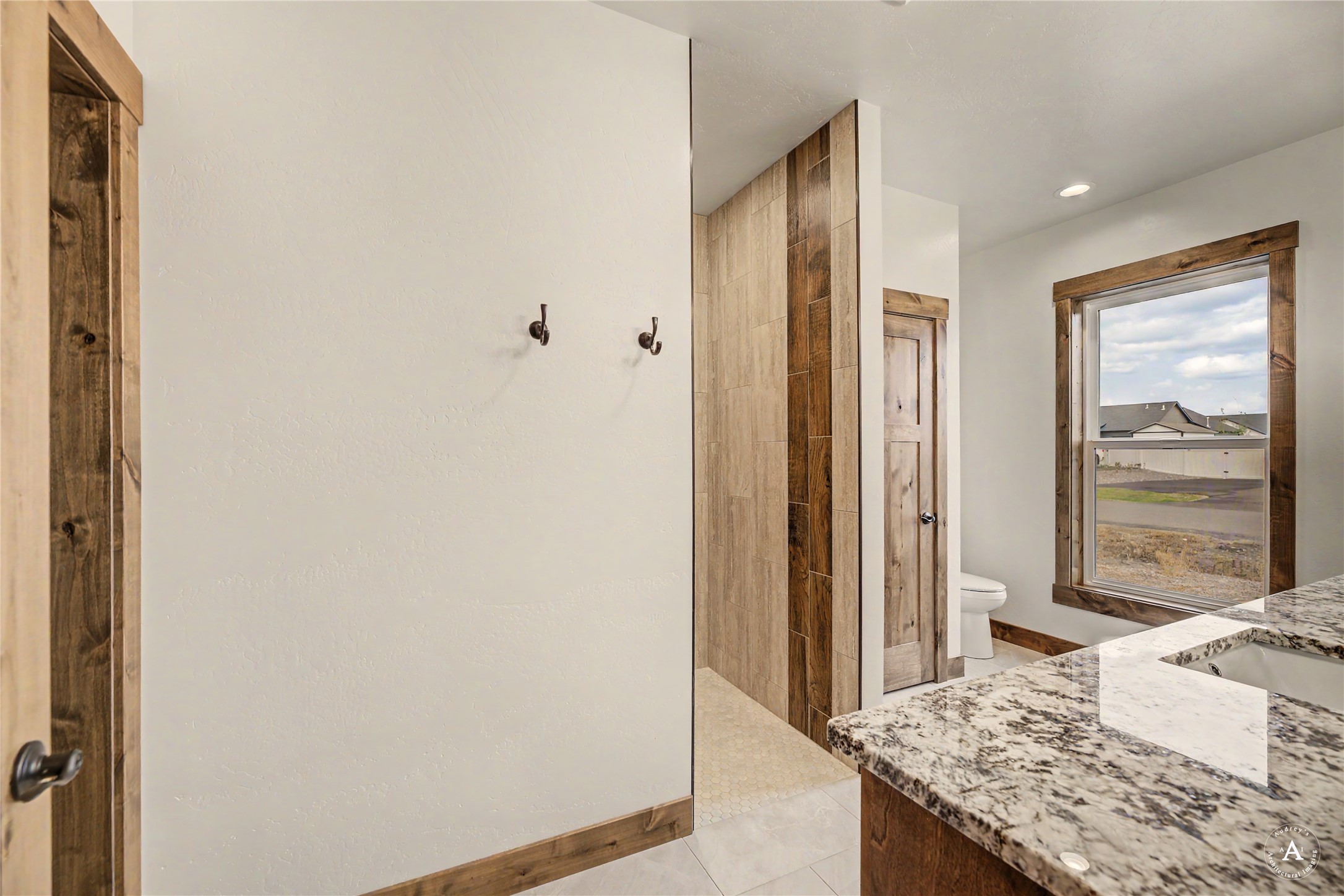 7175 Jenroe Drive Property Photo 31