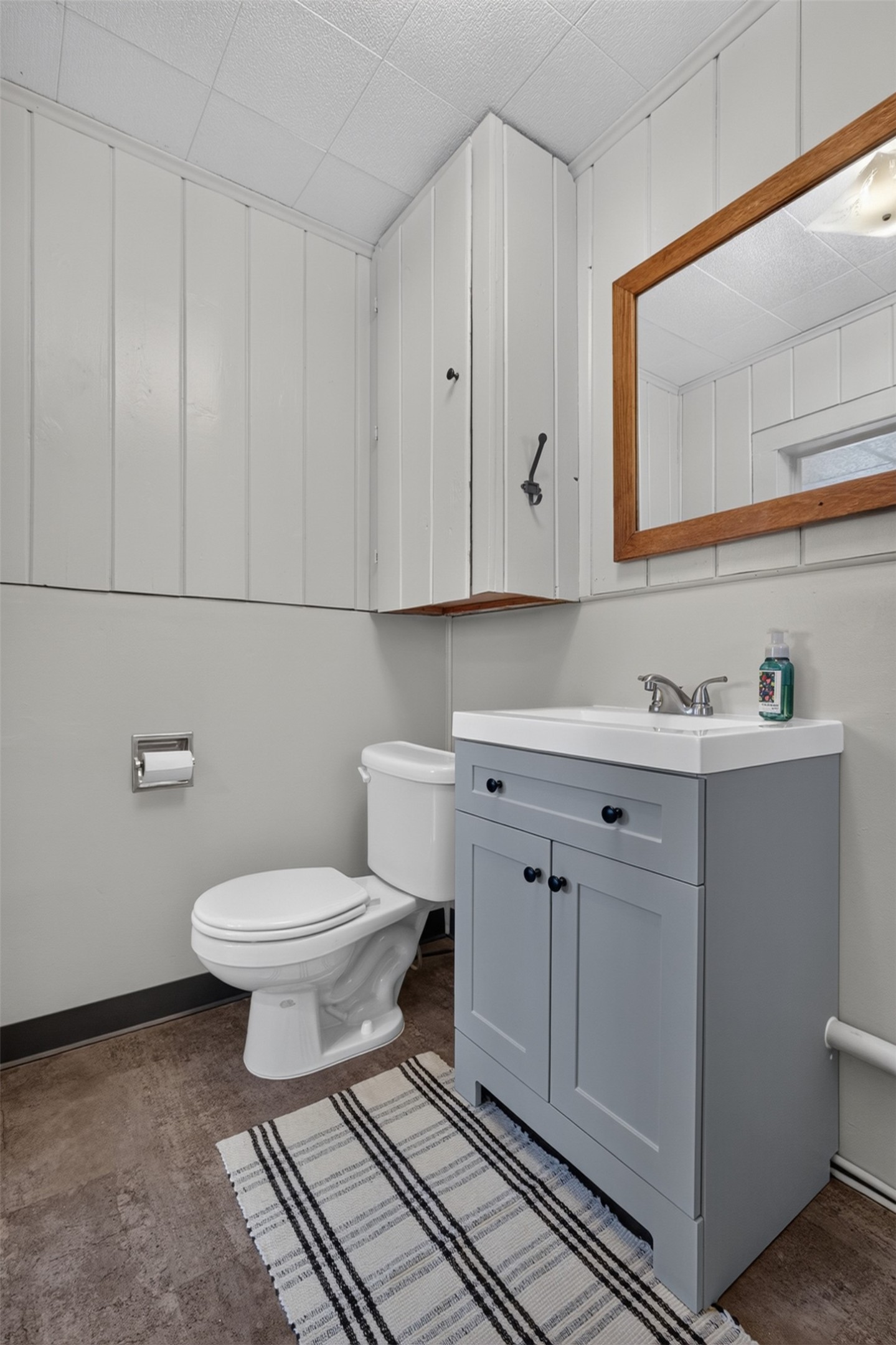 712 N Rodney Street Property Photo 25
