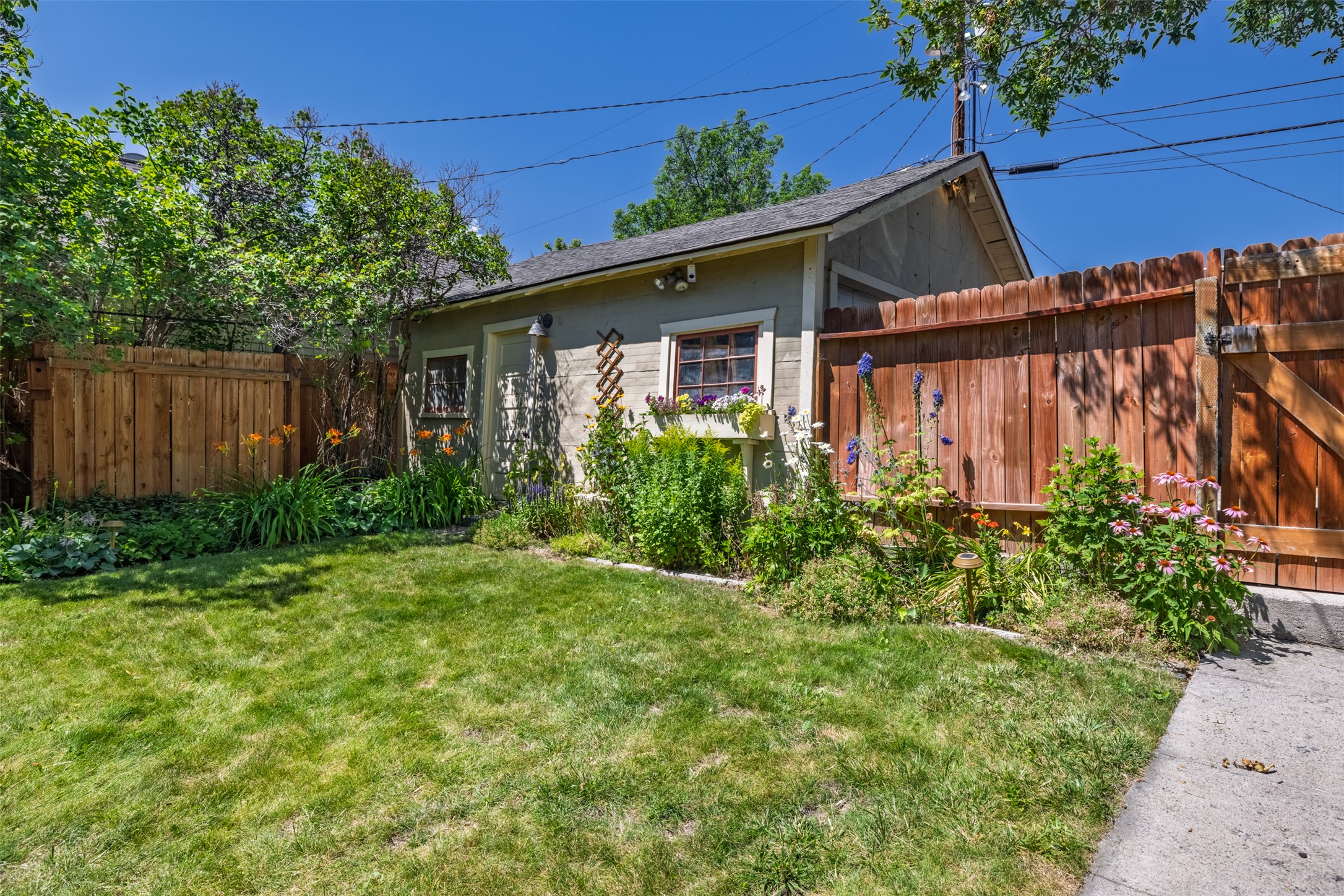 712 N Rodney Street Property Photo 66
