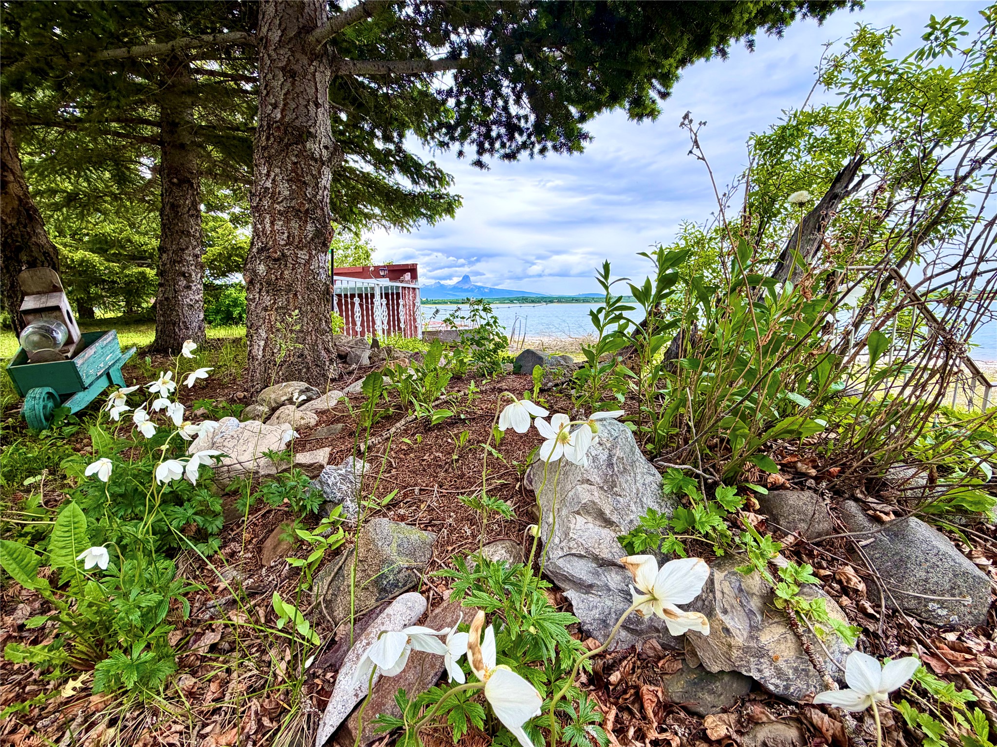 14 S Shore Duck Road Property Photo 1