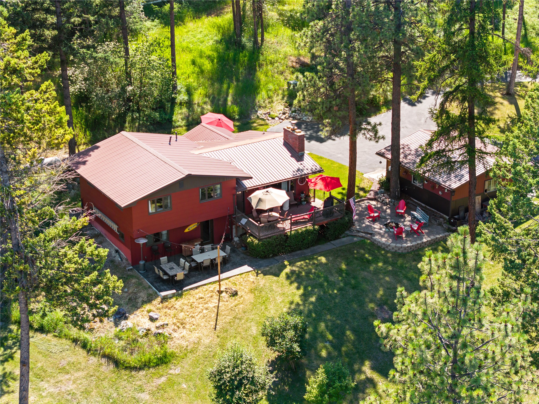 776 Rocky Cliff Road Property Photo 2