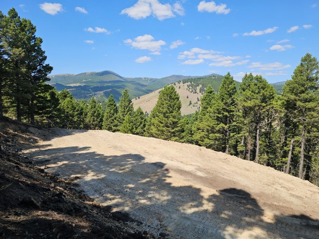 Banner Clancy Creek Road Property Photo 11
