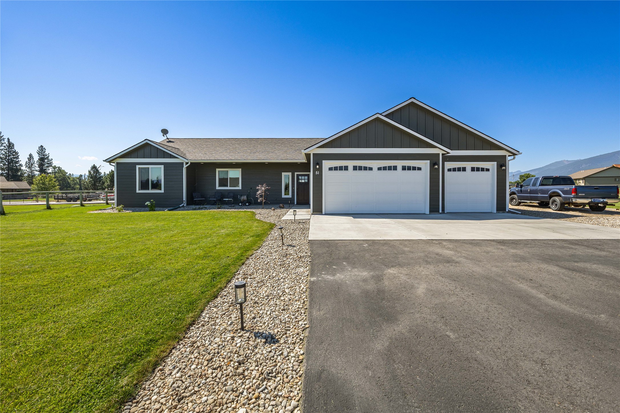 51 Kaycee Way Property Photo 1