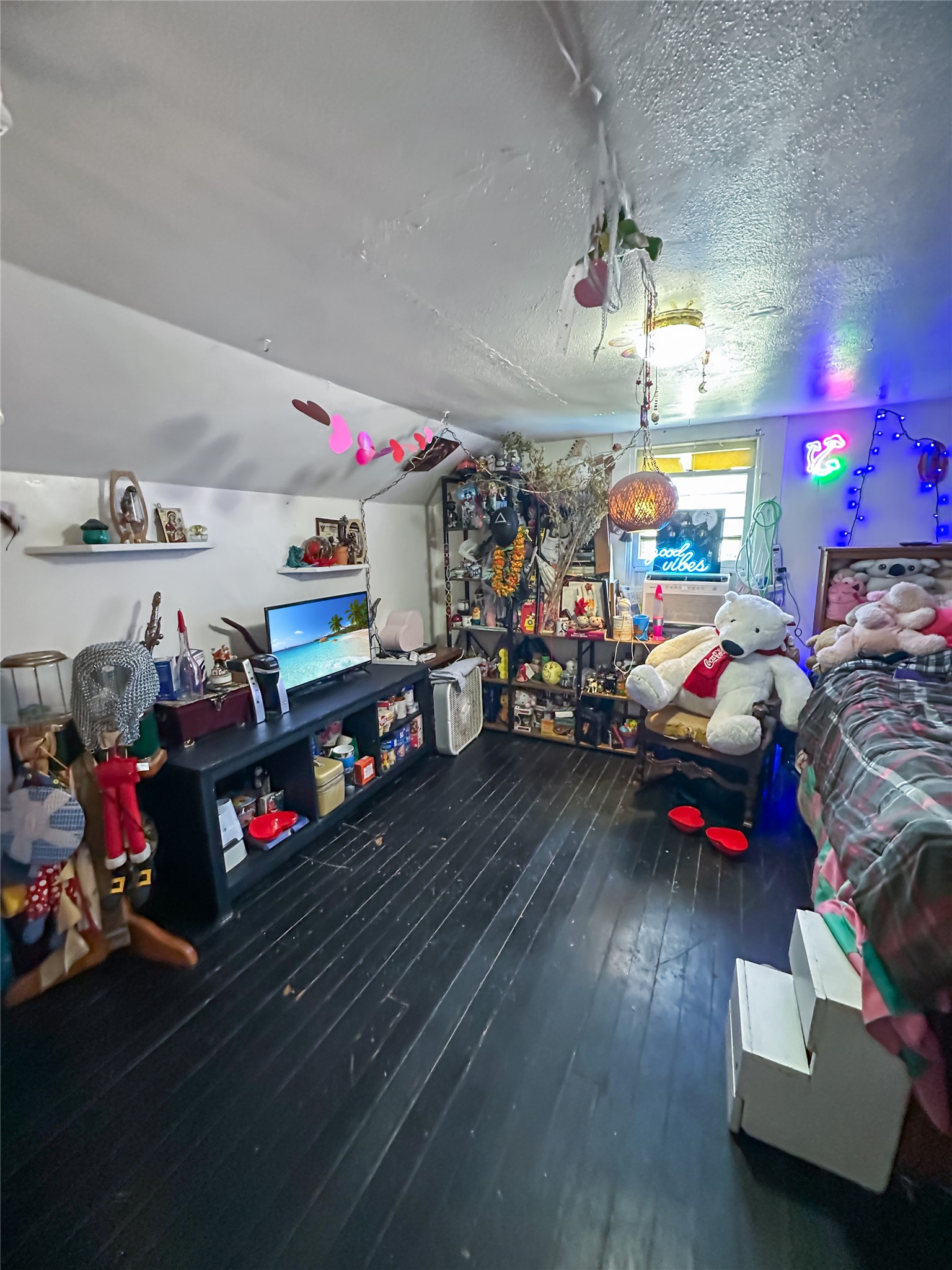 18 2nd Avenue Se Property Photo 24