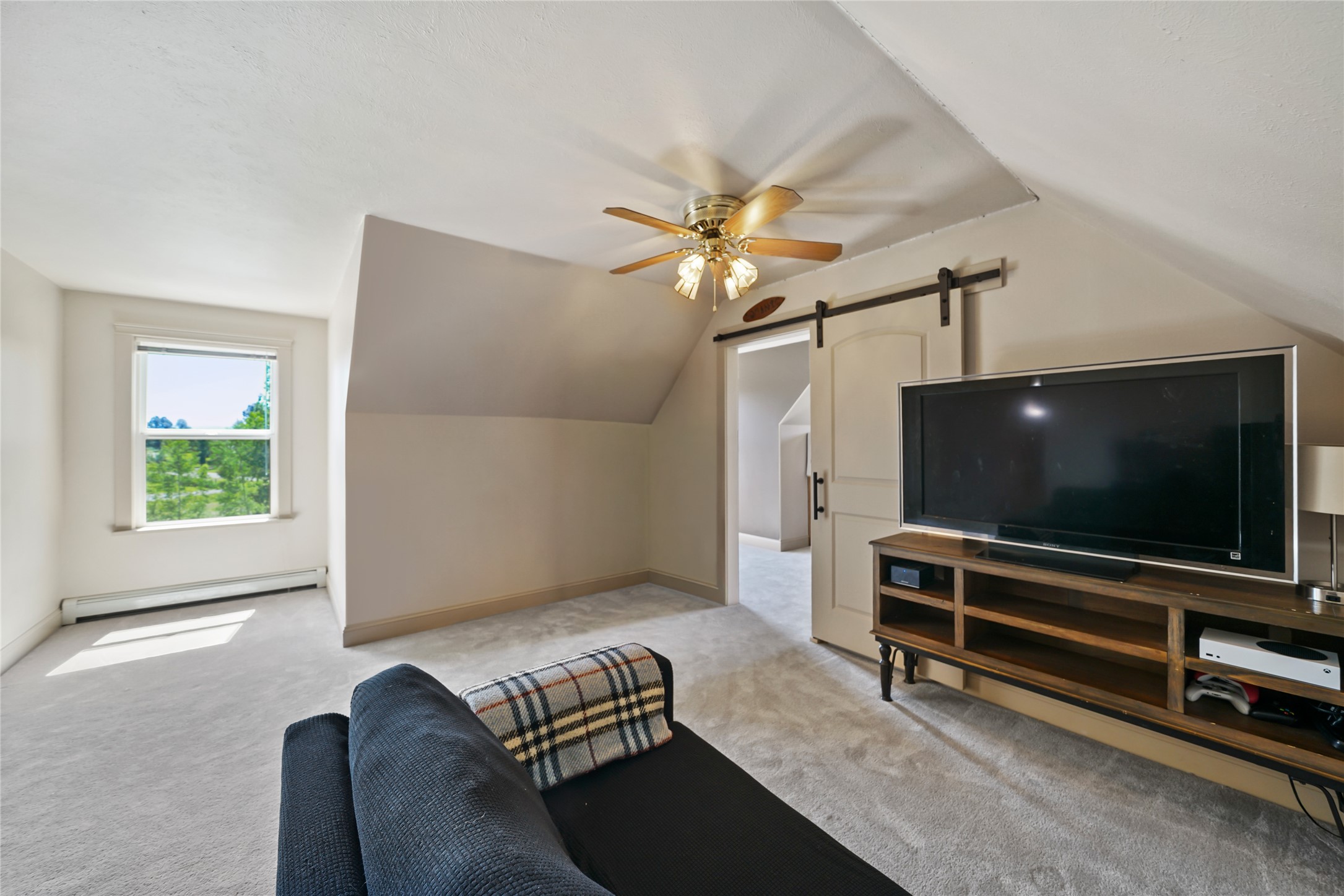 1343 Candlelight Drive Property Photo 49