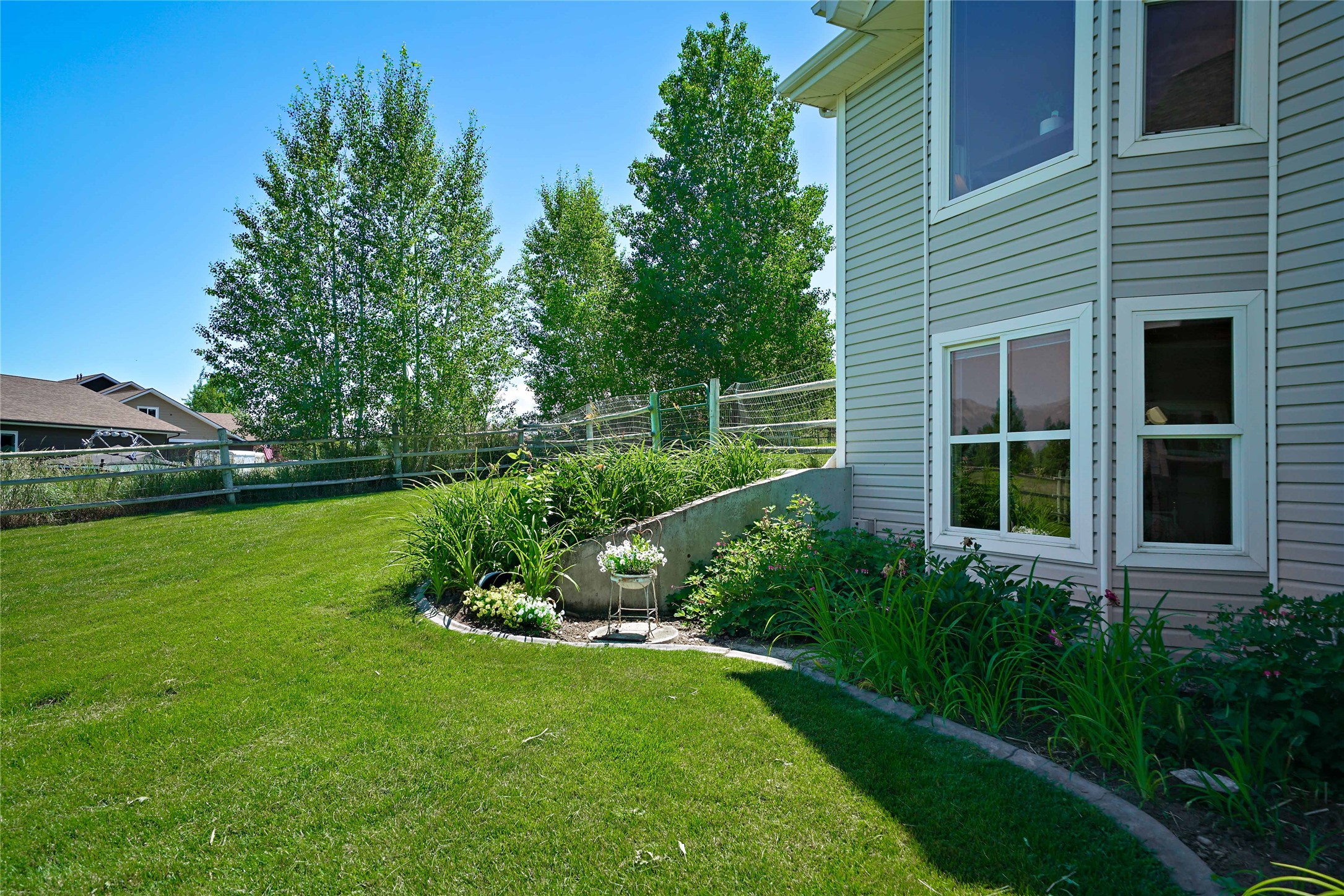 1343 Candlelight Drive Property Photo 84