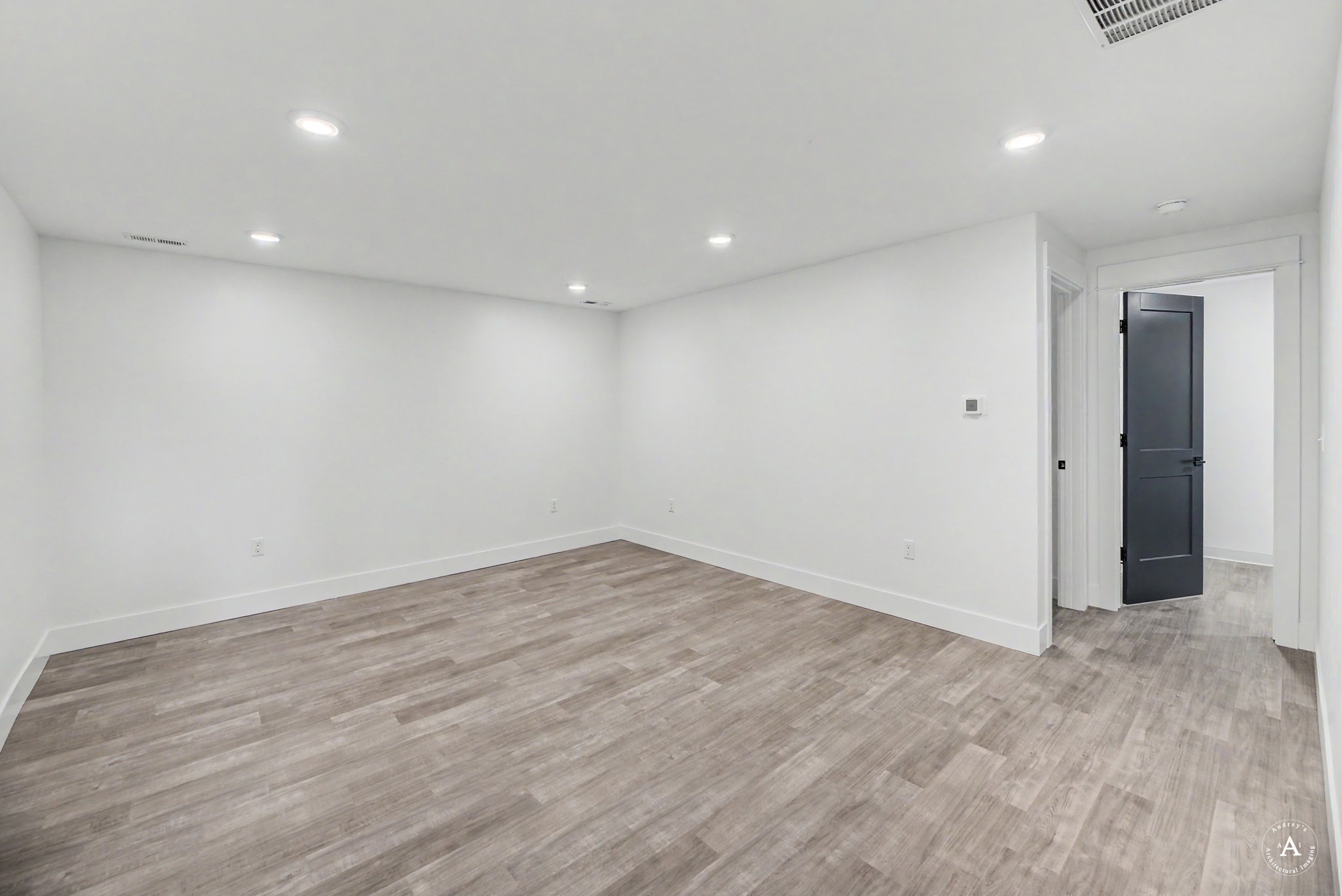 2211 Hauser Boulevard Property Photo 37