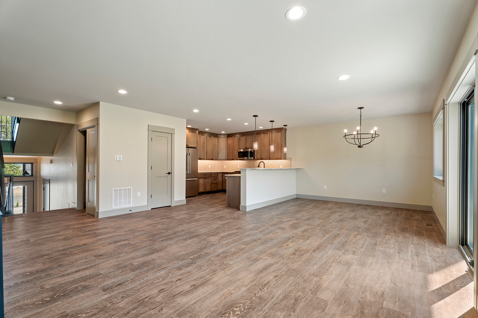 2211 Hauser Boulevard Property Photo 56