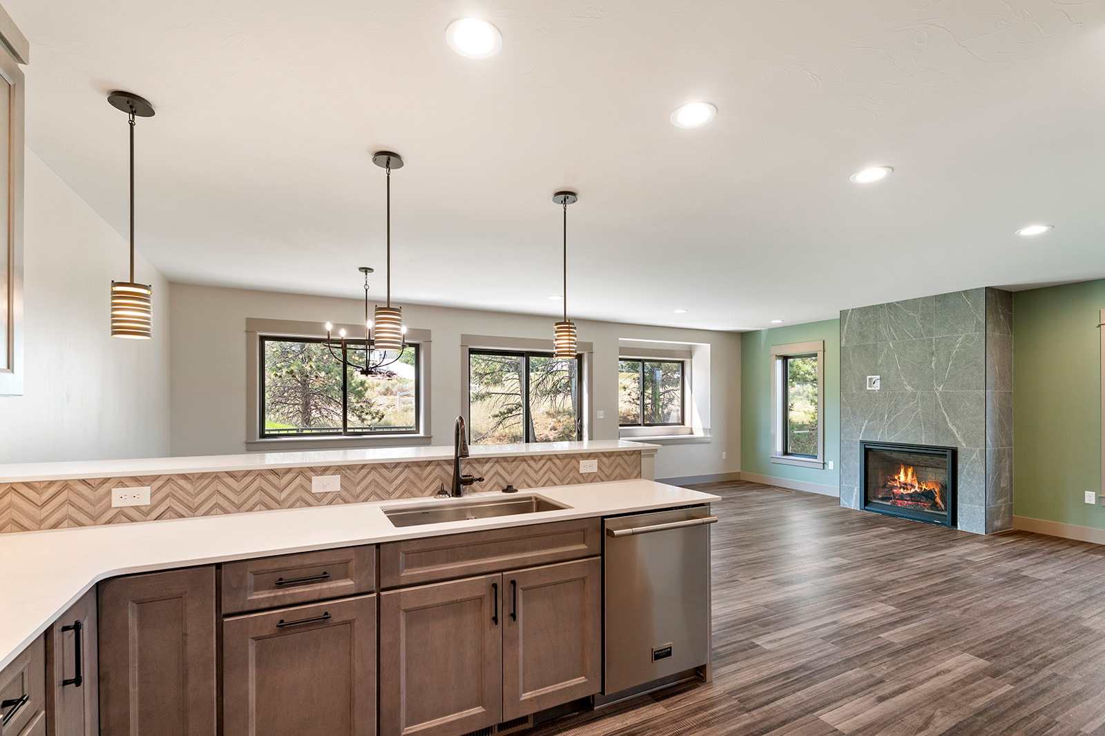 2211 Hauser Boulevard Property Photo 80