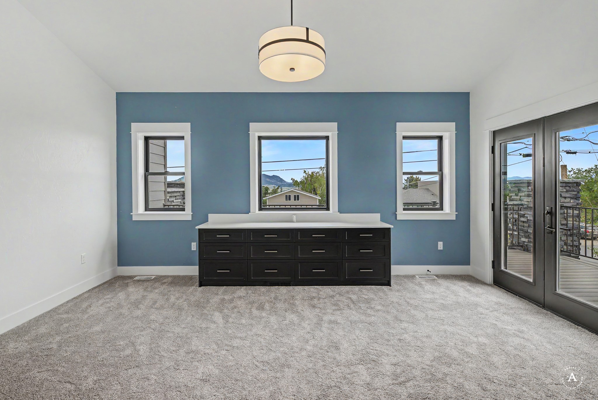 2213 Hauser Boulevard Property Photo 18