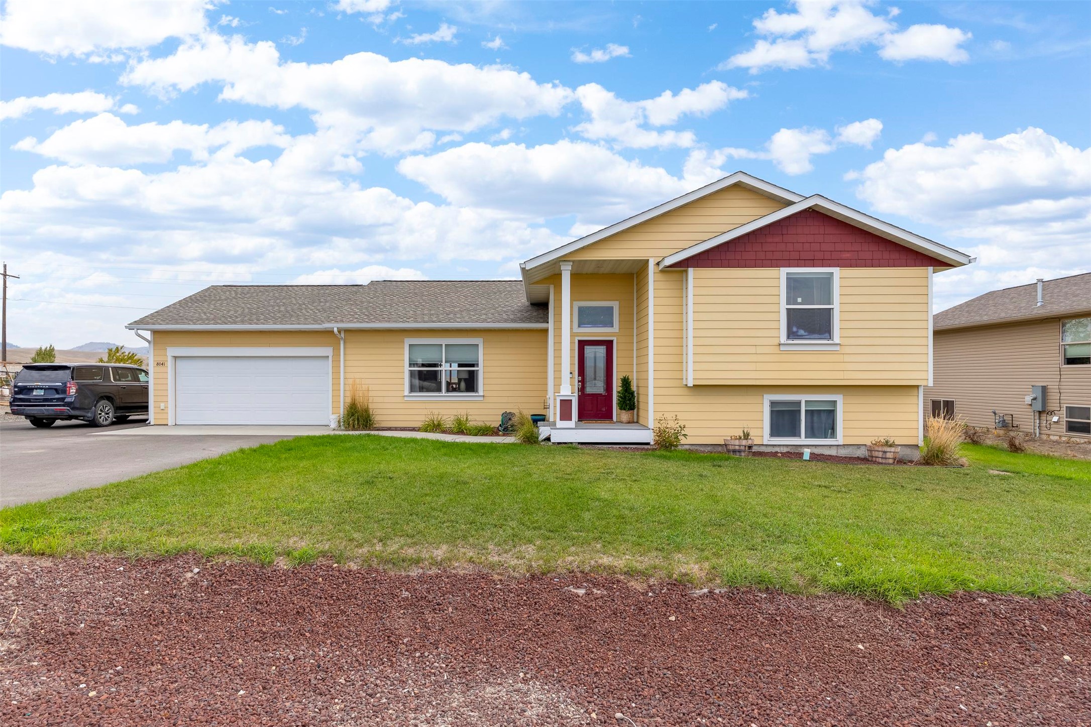 8041 Avocet Drive Property Photo 1