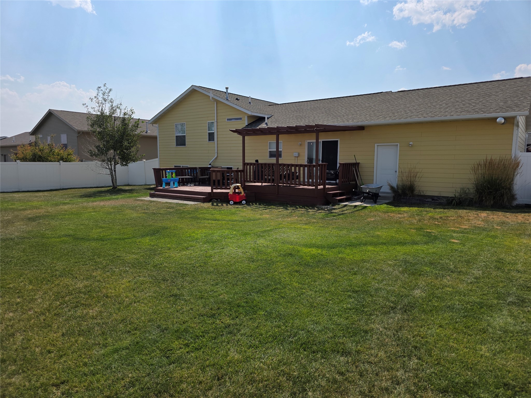 8041 Avocet Drive Property Photo 2