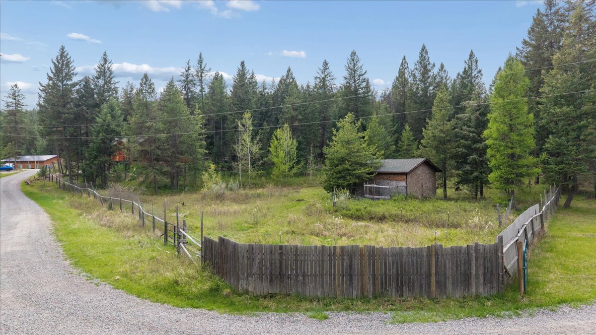 65 Moose Farm Road Property Photo 12