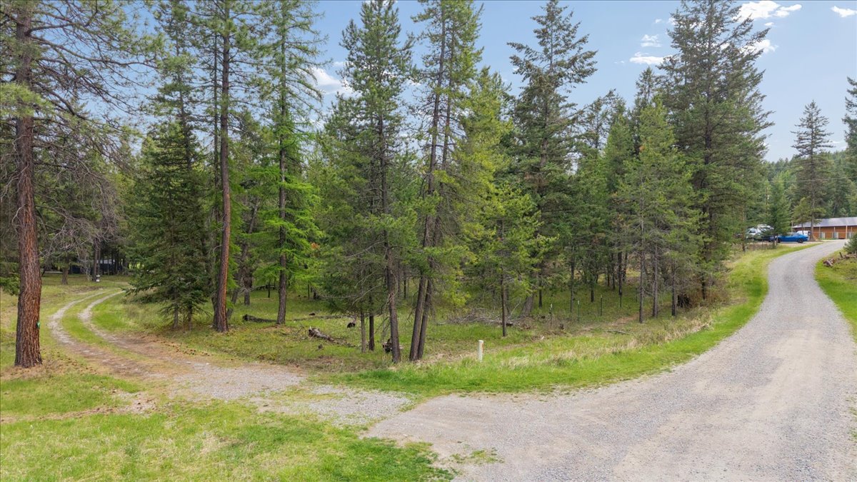 65 Moose Farm Road Property Photo 13