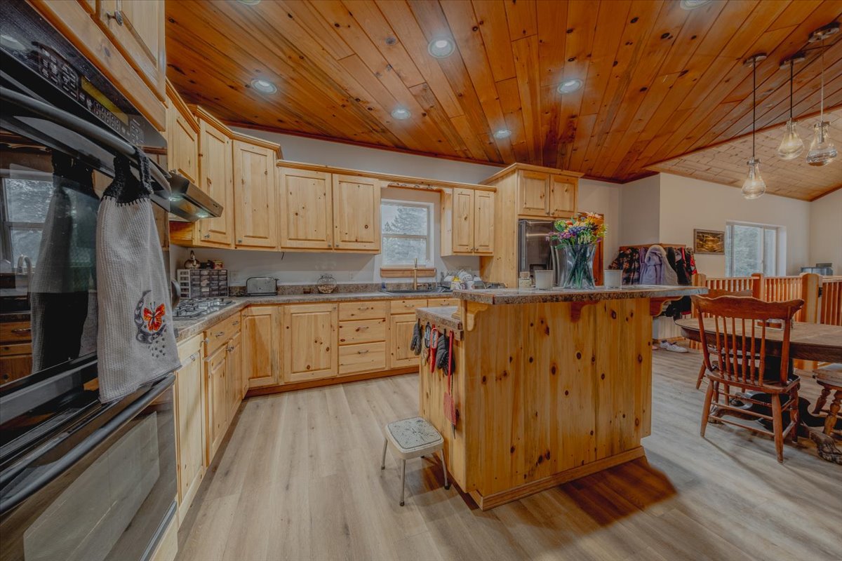 65 Moose Farm Road Property Photo 37