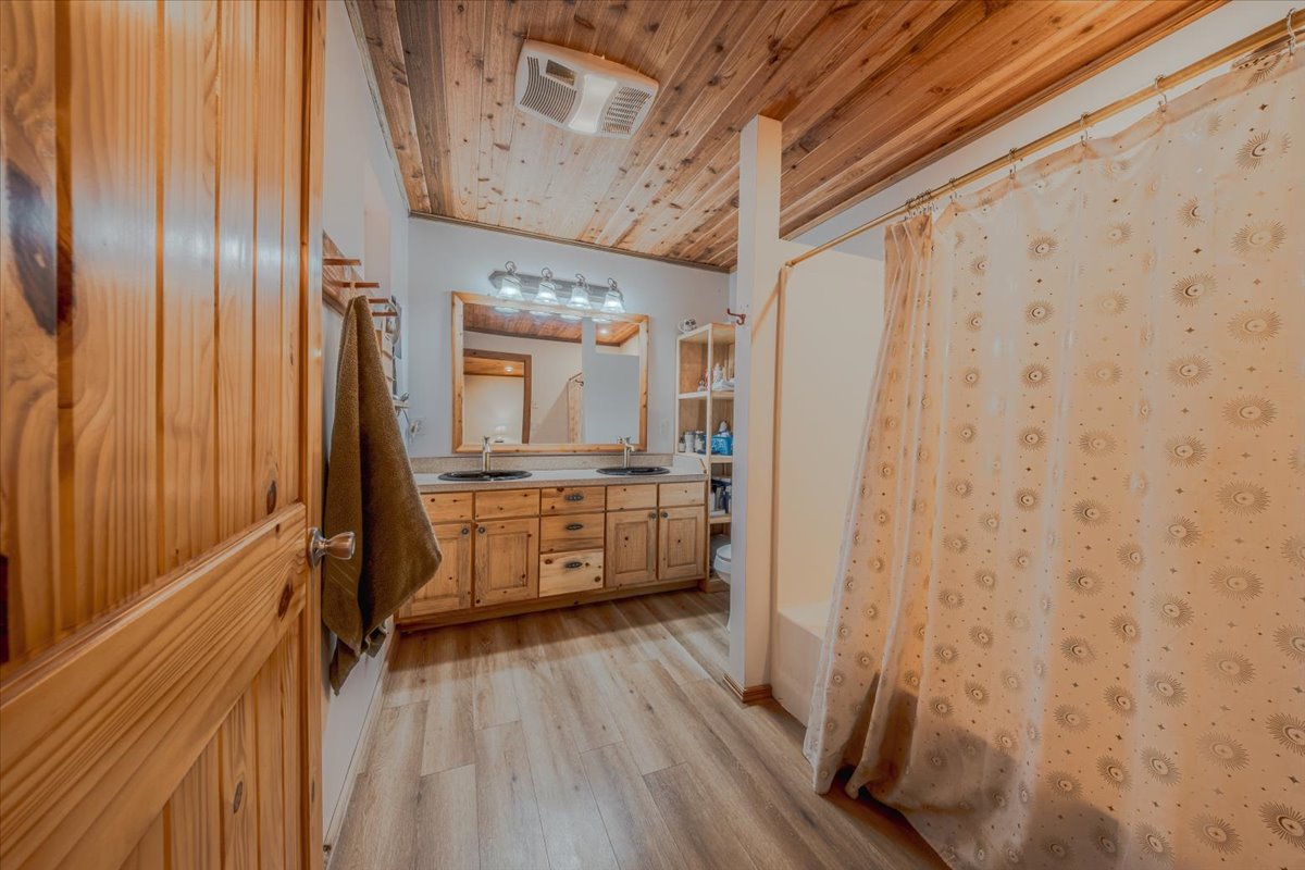 65 Moose Farm Road Property Photo 57