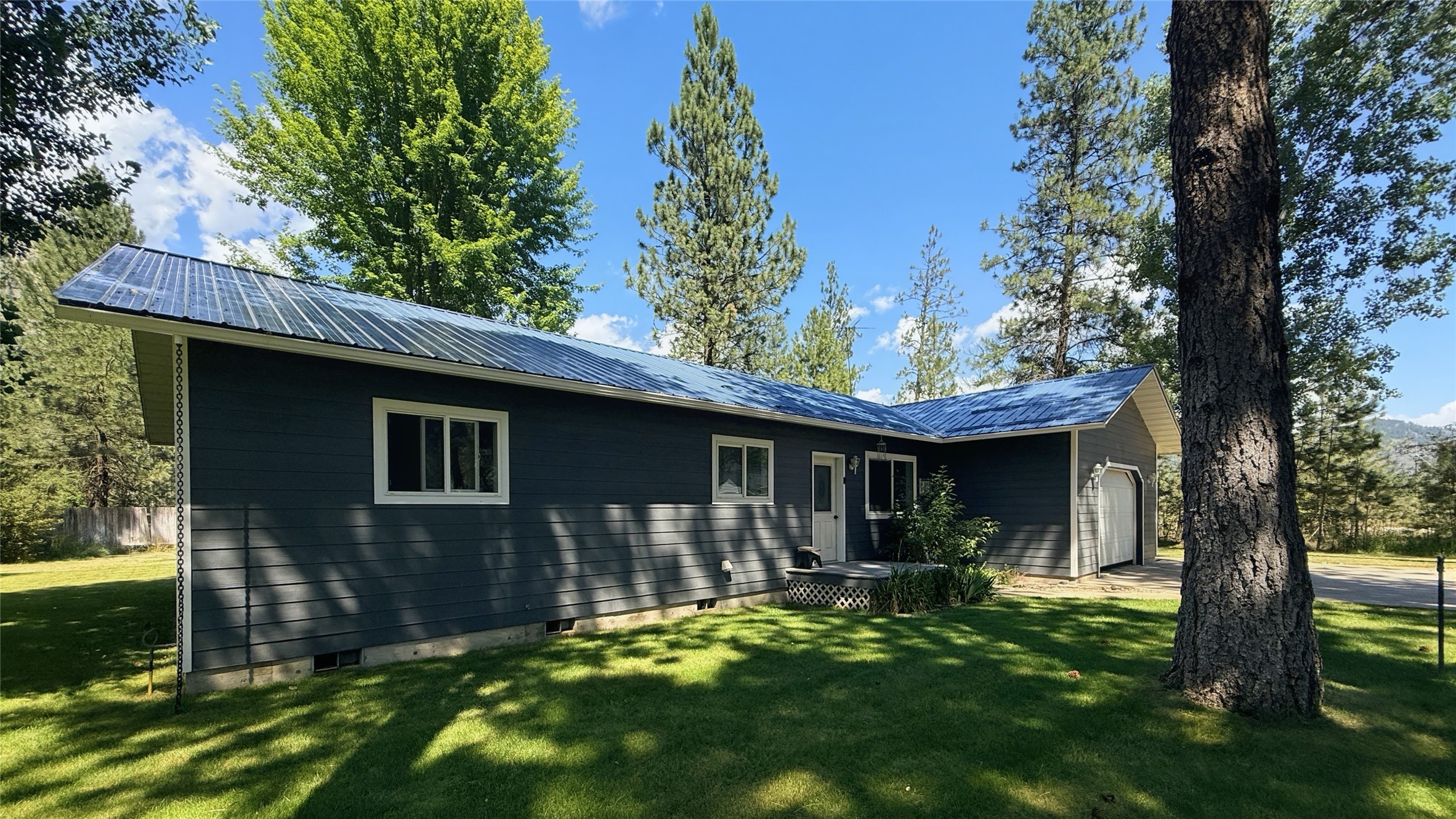 12 Panorama Lane Property Photo 2
