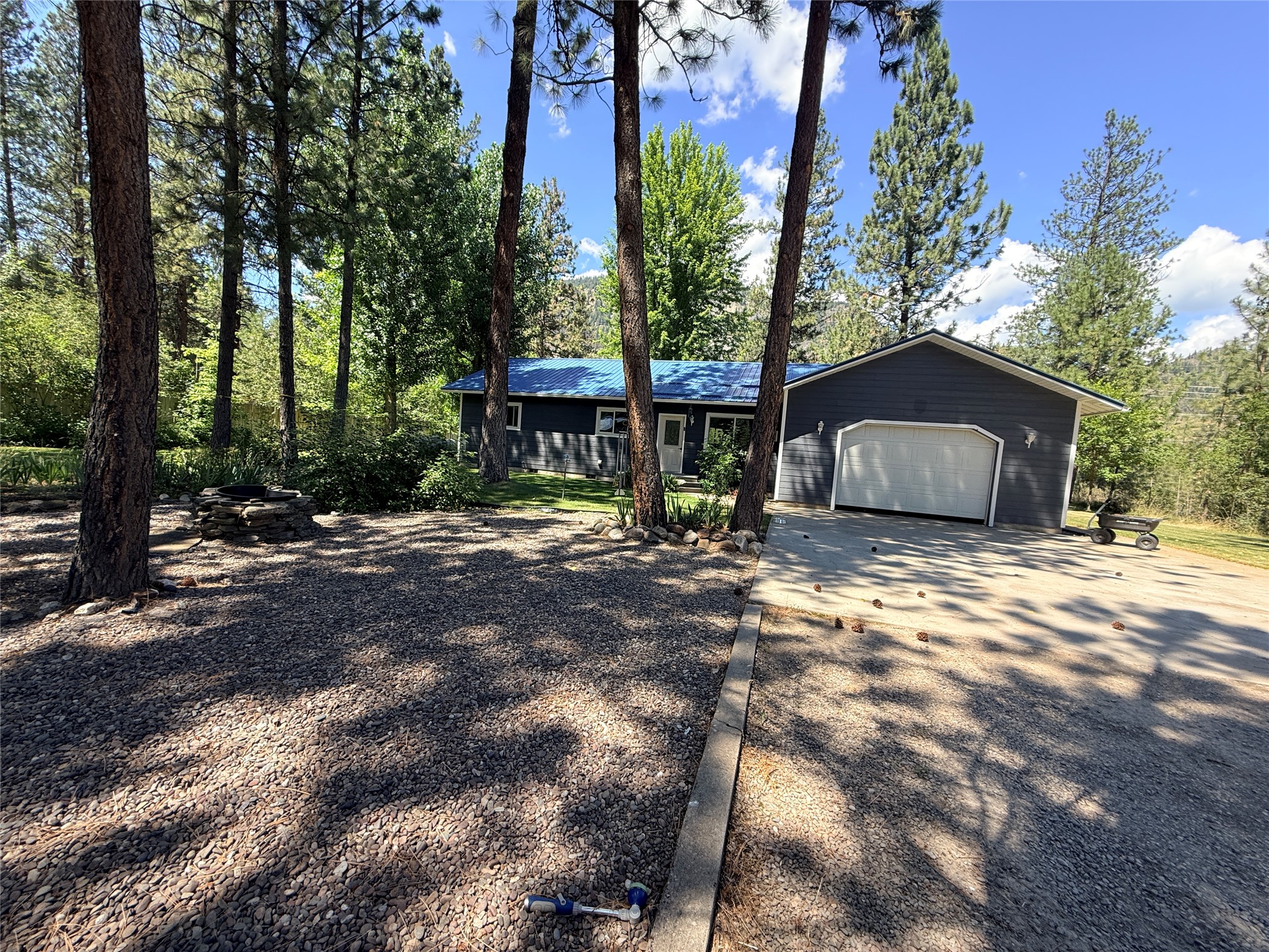 12 Panorama Lane Property Photo 3