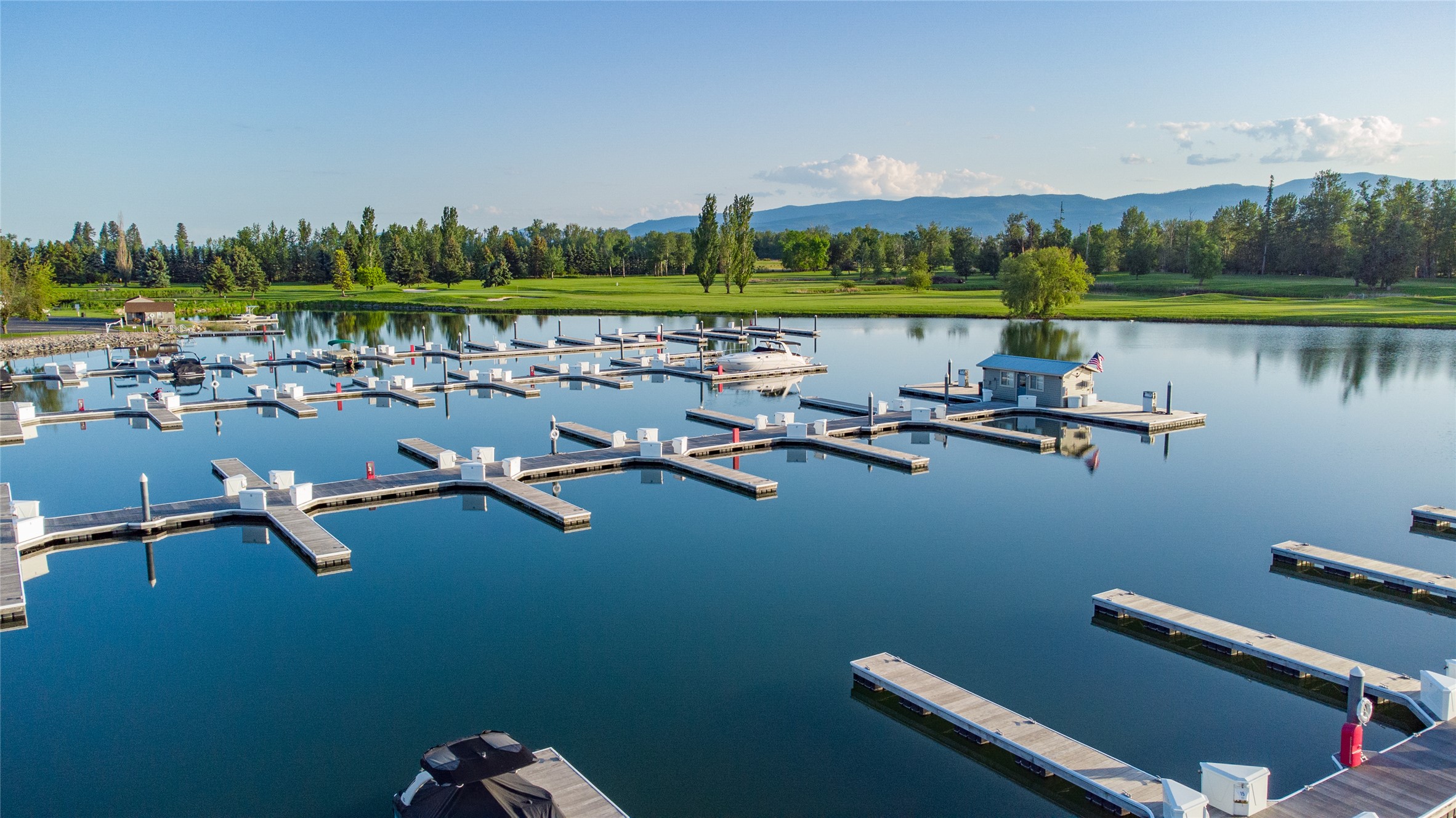 C12 Eagle Bend Yacht Harbor Property Photo 8