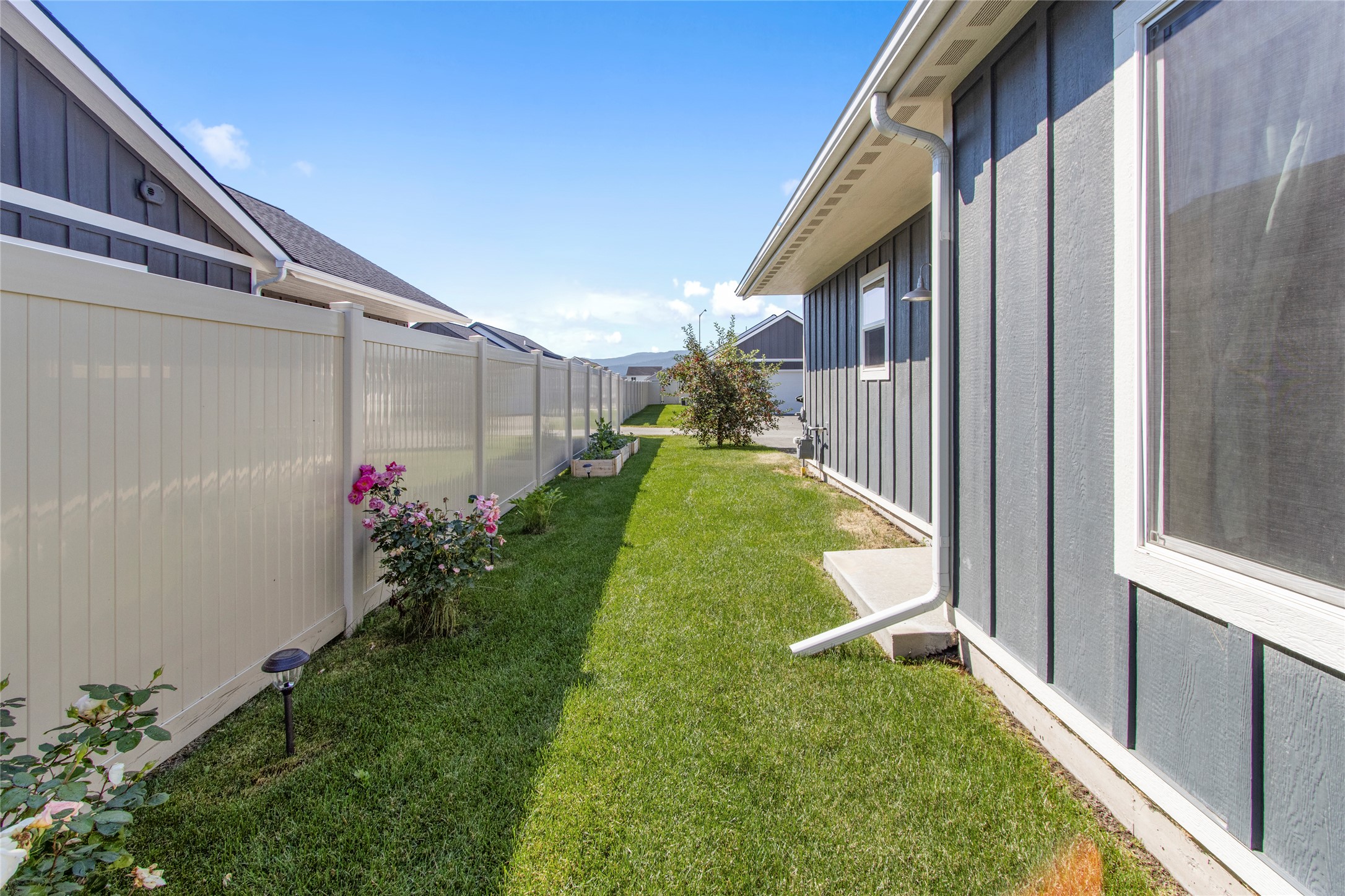 1004 N Camas Lane Property Photo 32