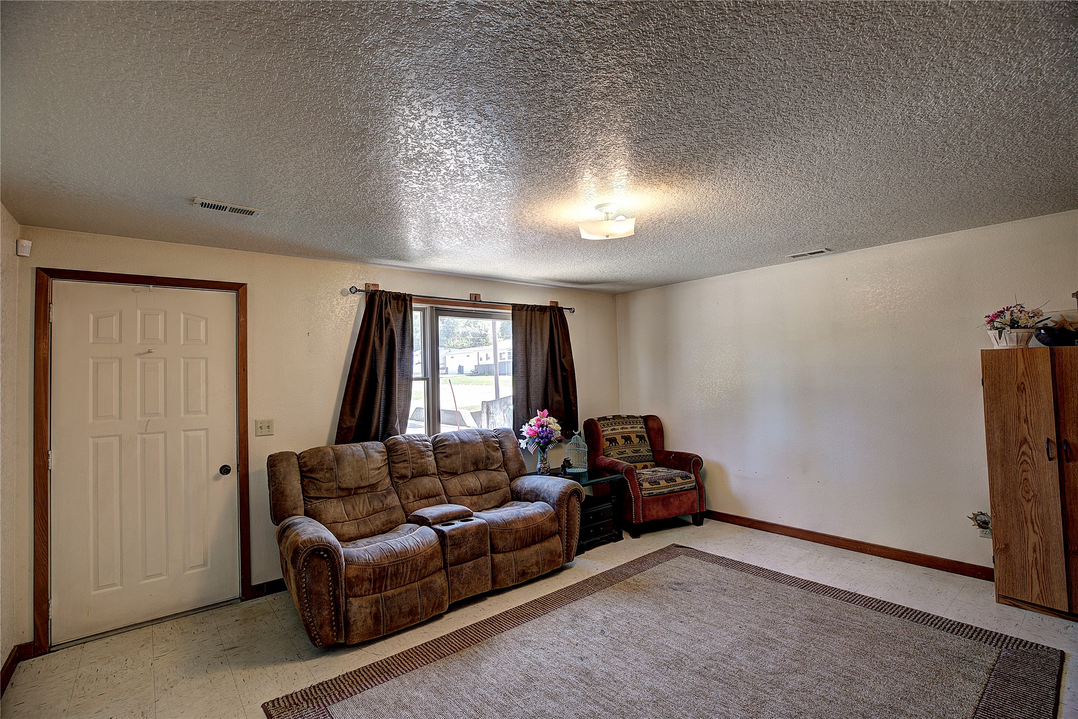1308 5th Street E Property Photo 33