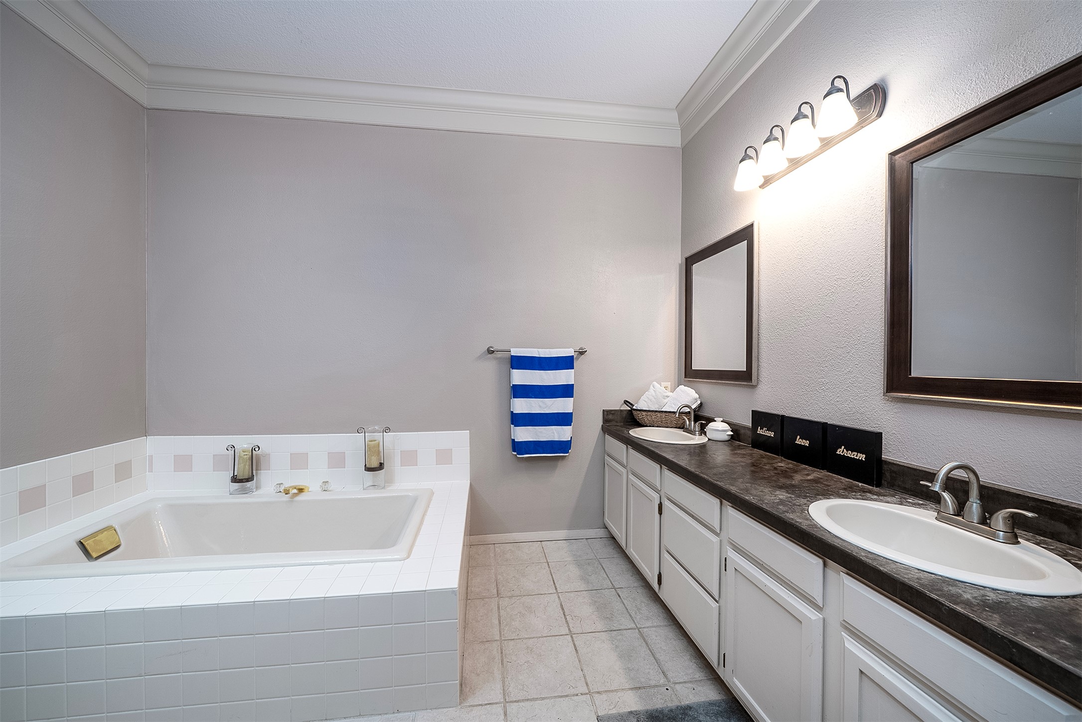 140 Pebble Way 23 Property Photo 23