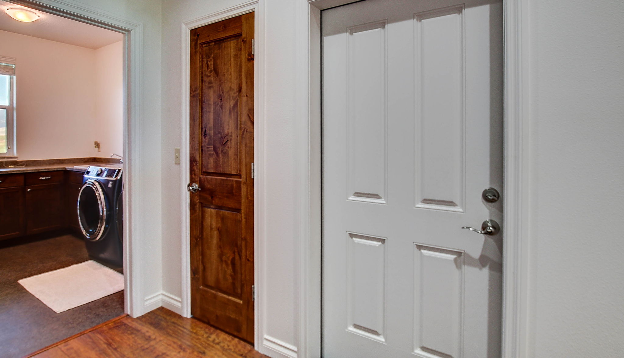9758 Platinum Court Property Photo 15