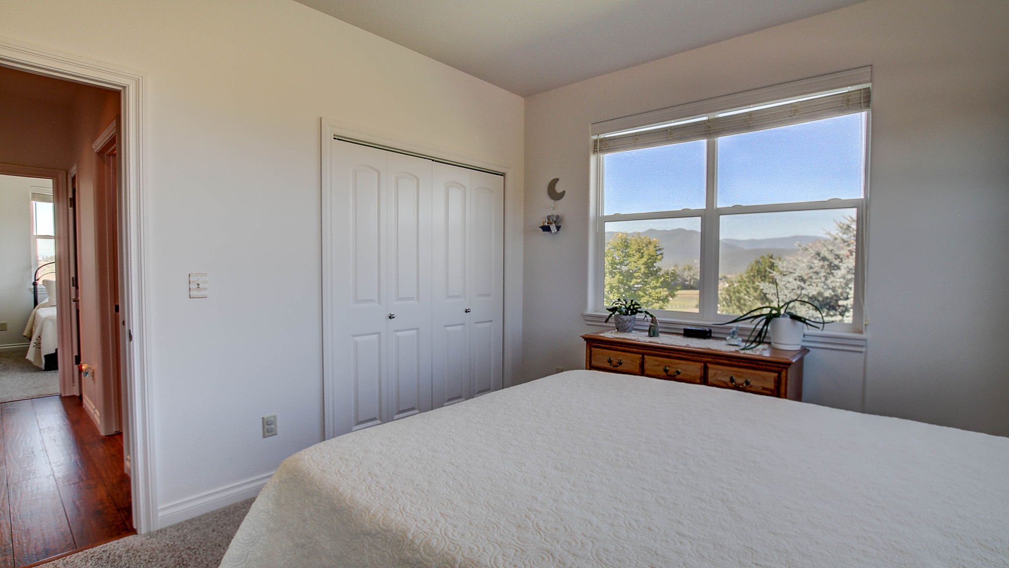 9758 Platinum Court Property Photo 27