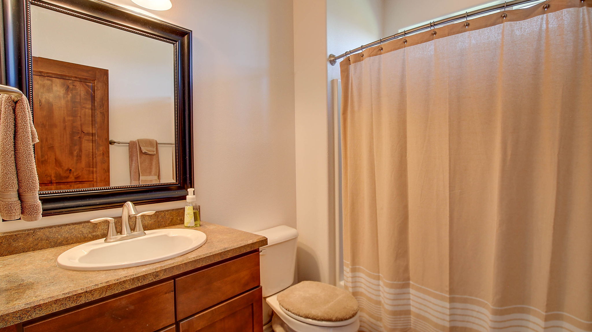 9758 Platinum Court Property Photo 28