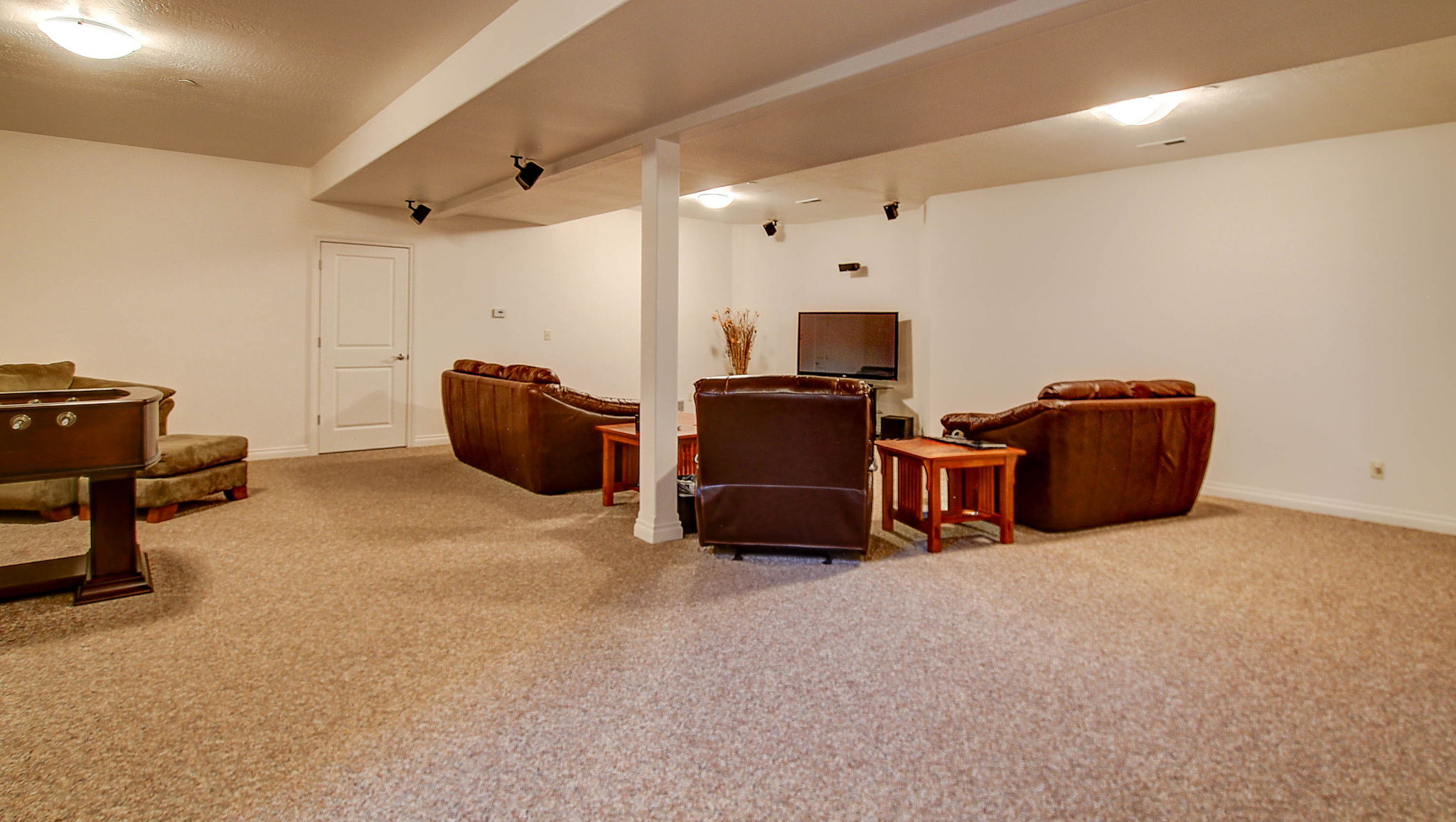 9758 Platinum Court Property Photo 34