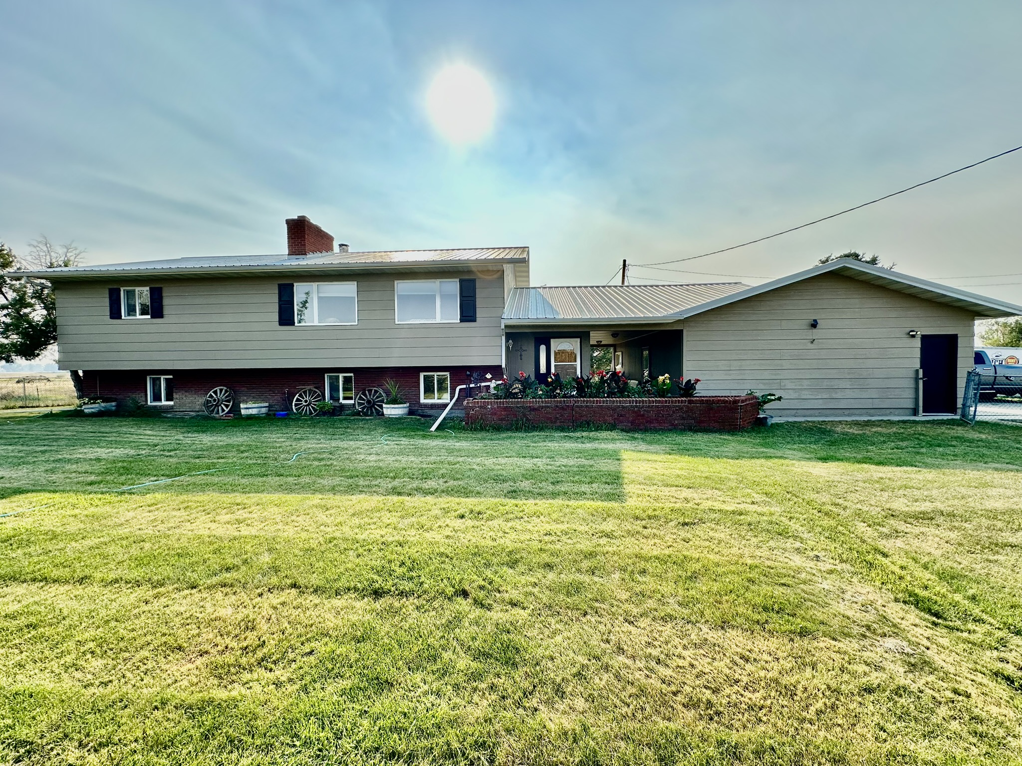 2606 N 17th Road