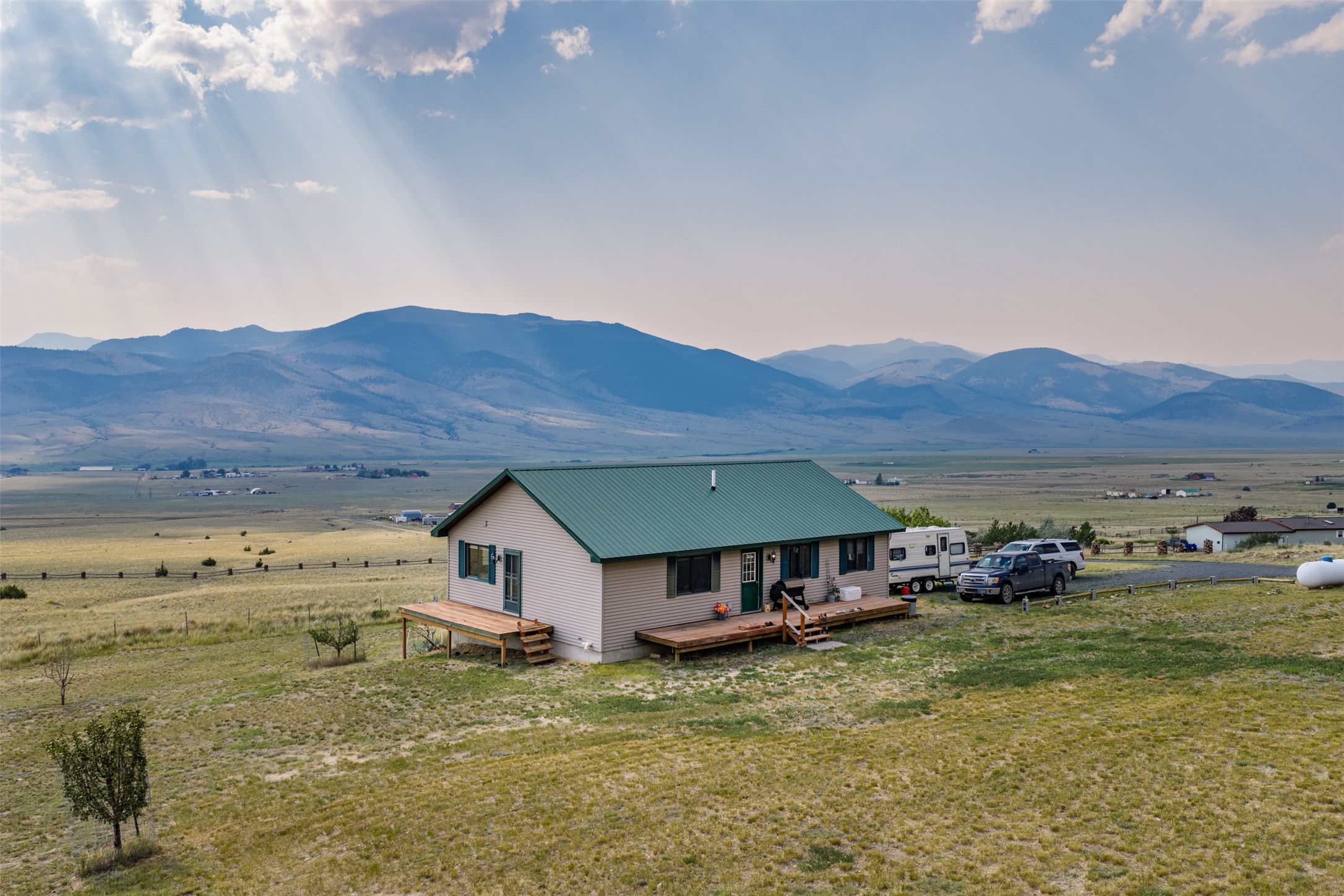 34 Mule Deer Trail Property Photo 3