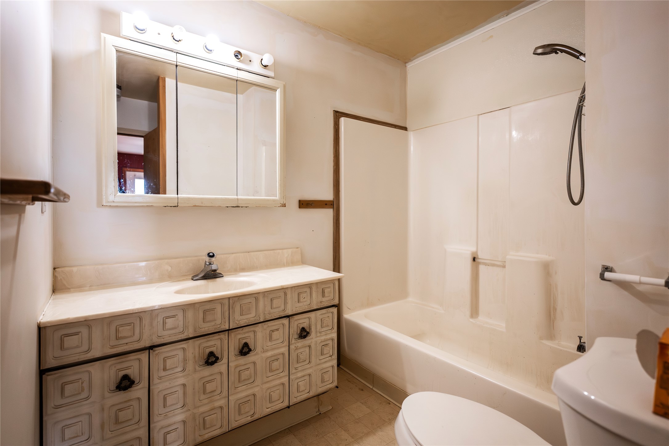 12854 Mt Highway 200 Property Photo 33