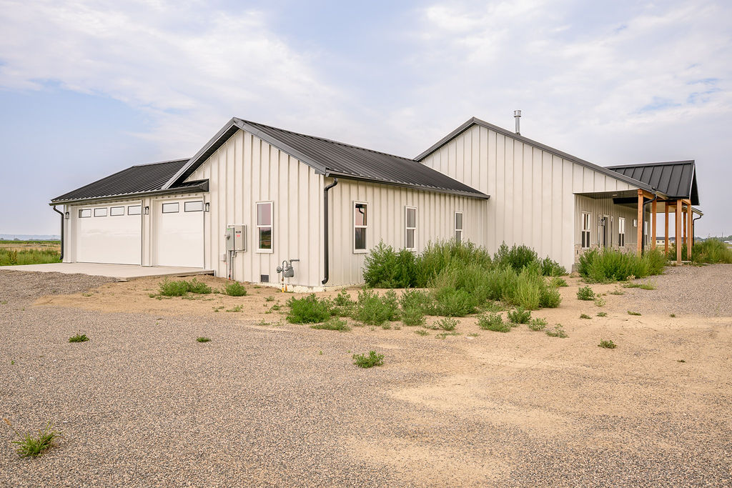 7429 Barbed Wire Drive Property Photo 11