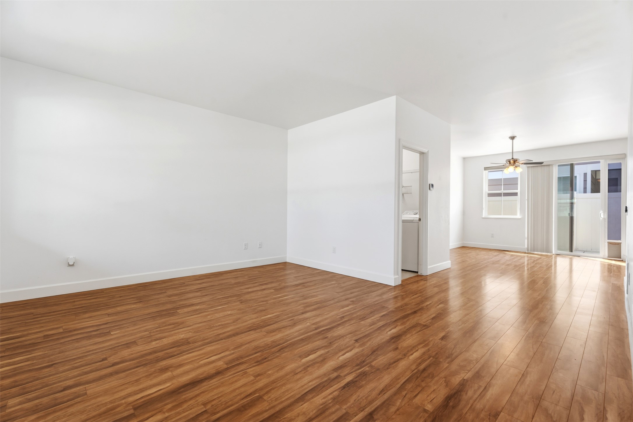 2449 Old Glory Way Property Photo 3