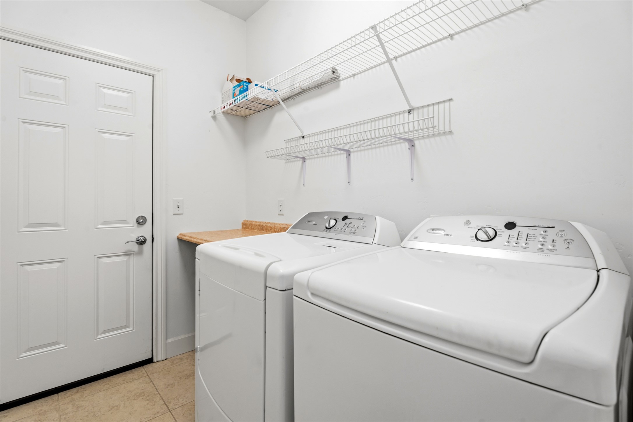 2449 Old Glory Way Property Photo 13