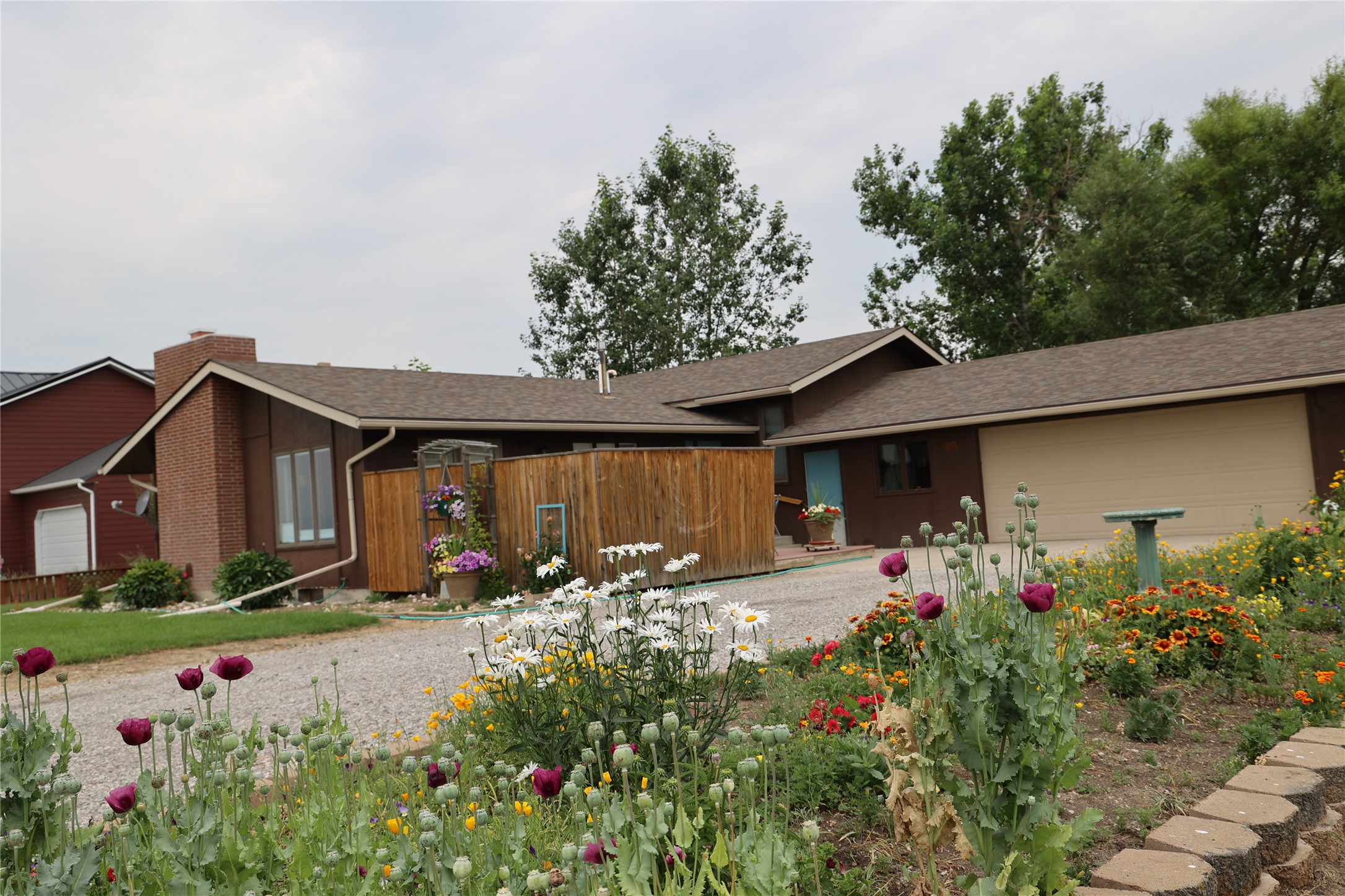 211 Illinois Avenue Property Photo 1
