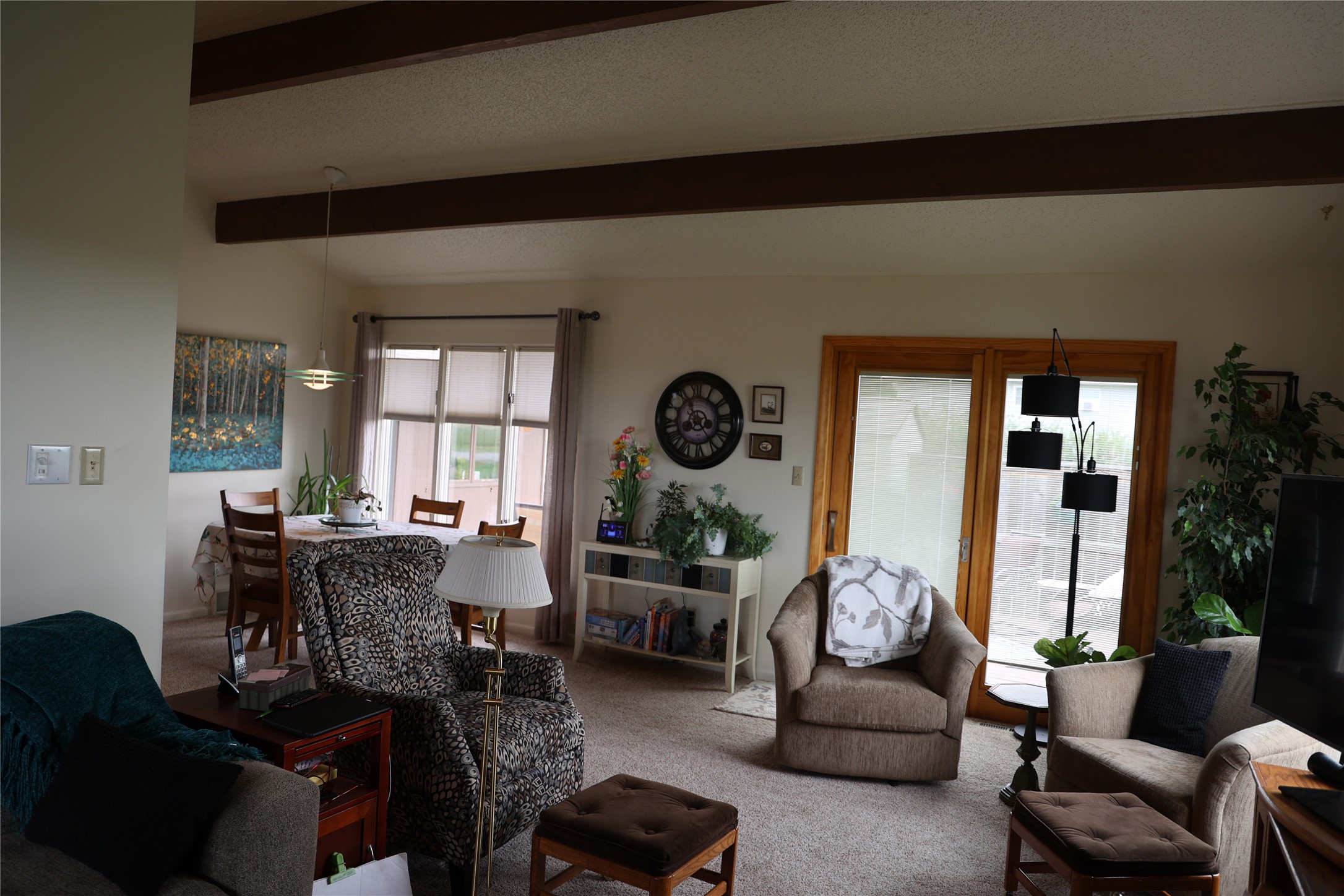 211 Illinois Avenue Property Photo 18